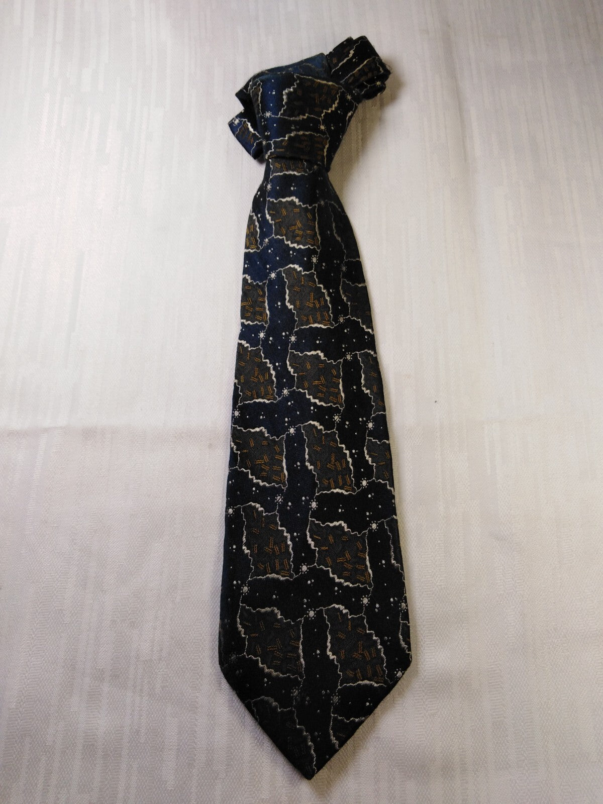 GUY LAROCHE 100% SETA SILK TIE CRAVATTA NECKTIE ITALY VINTAGE CLASSIC