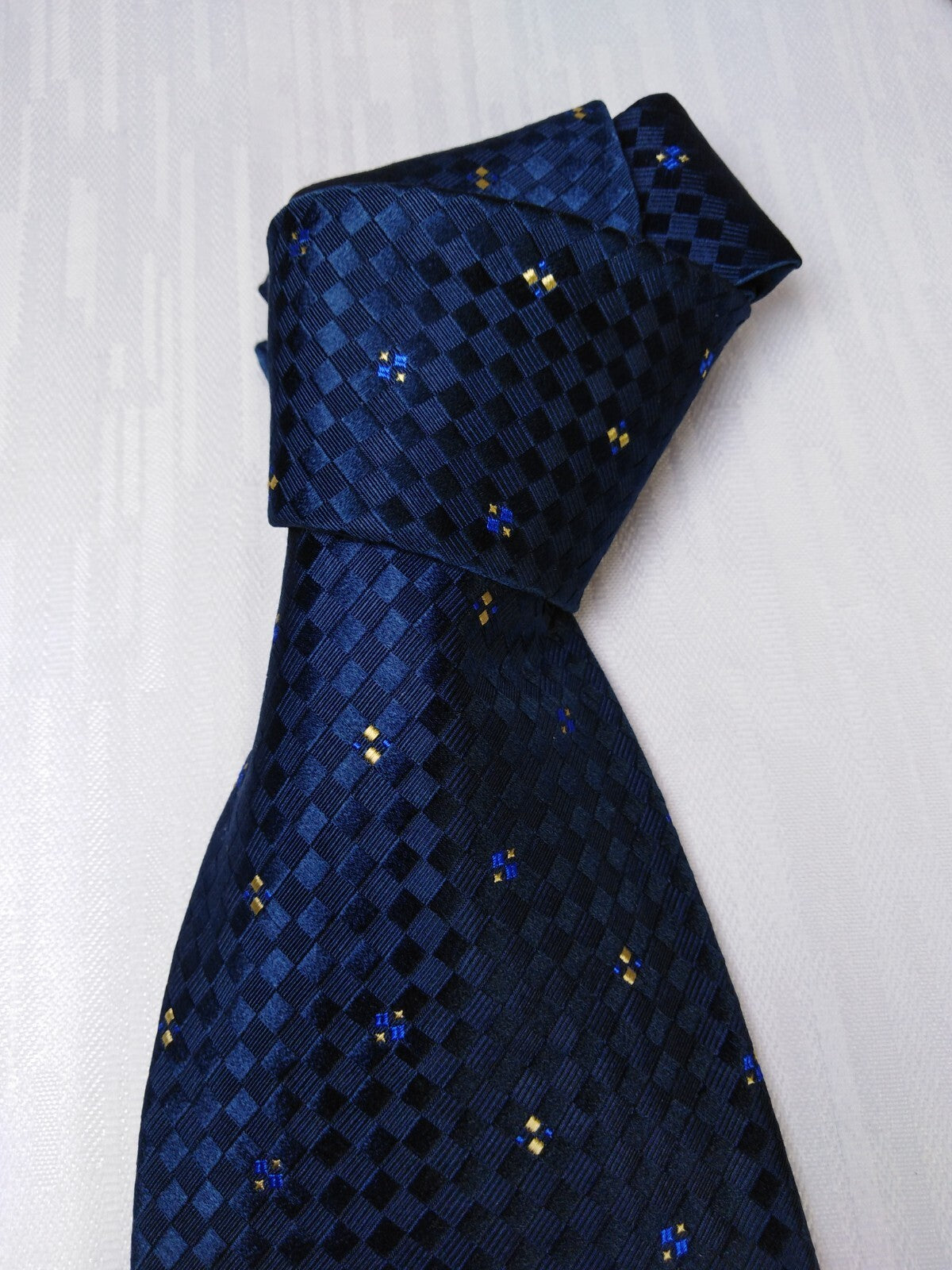 VOGUE 100% SETA SILK TIE CRAVATTA NECKTIE VINTAGE ITALY SELF TIPPED
