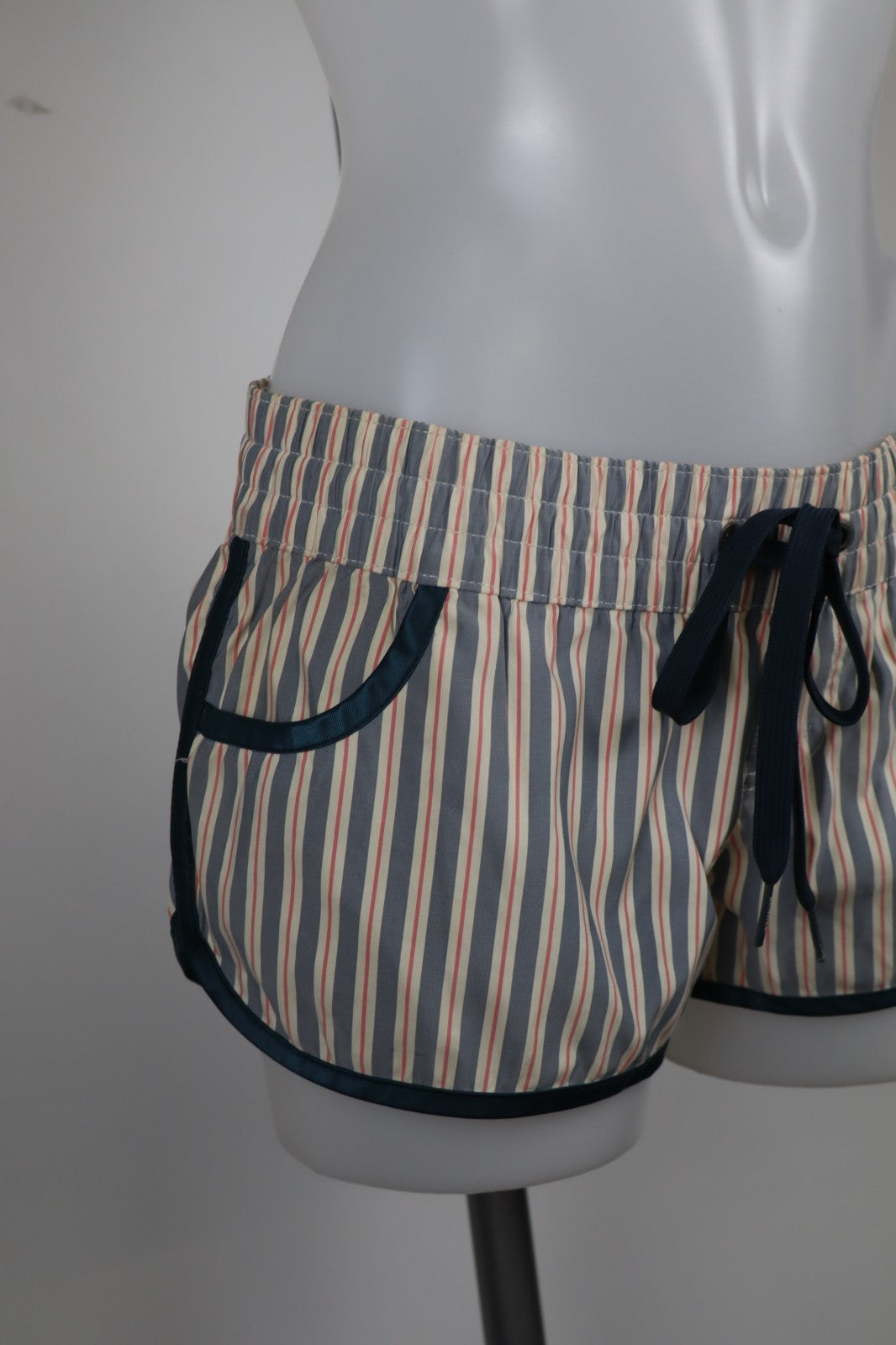 SUNDEK PANTALONCINO DONNA TG 42 WOMAN VINTAGE SHORTS CASUAL MARE COSTUME