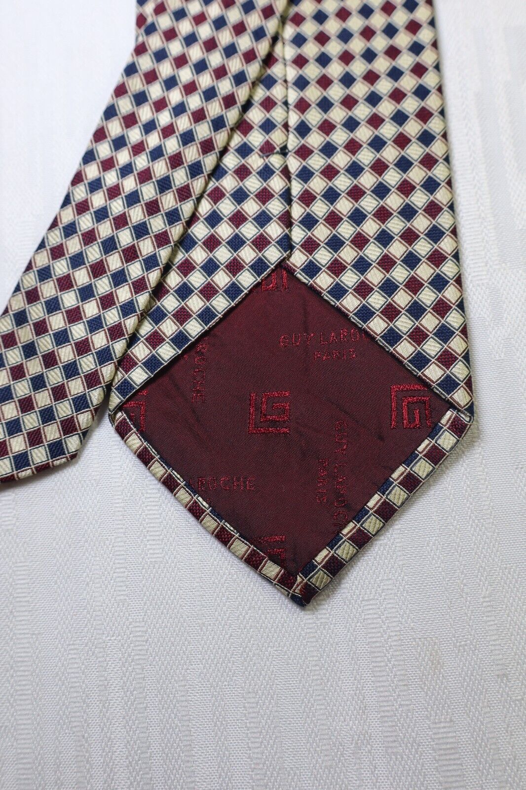 GUY LAROCHE 100% SILK TIE SETA CRAVATTA NECKTIE MADE IN ITALY CLASSIC