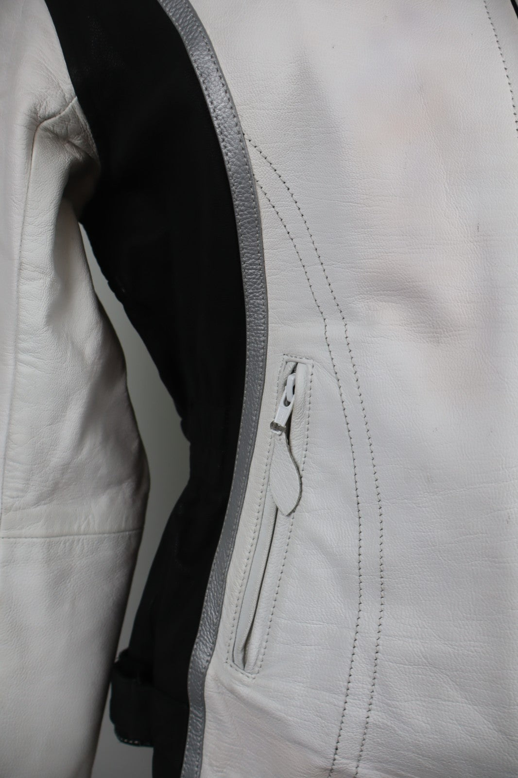 FALCO GIUBBINO PELLE MOTO DONNA Tg 44 BIKERS WOMAN VINTAGE JACKET PROTEZIONI