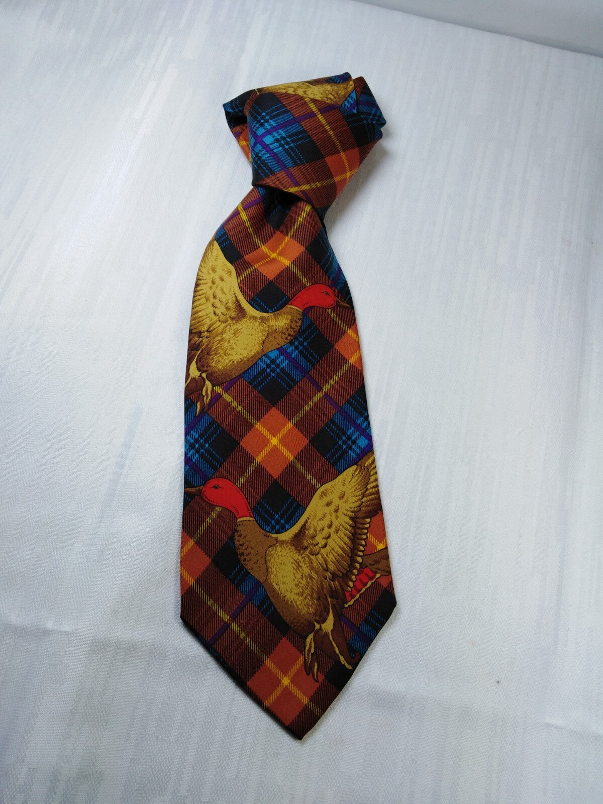 HUGO BOSS 100% SETA SILK TIE CRAVATTA NECKTIE ITALY VINTAGE CLASSIC