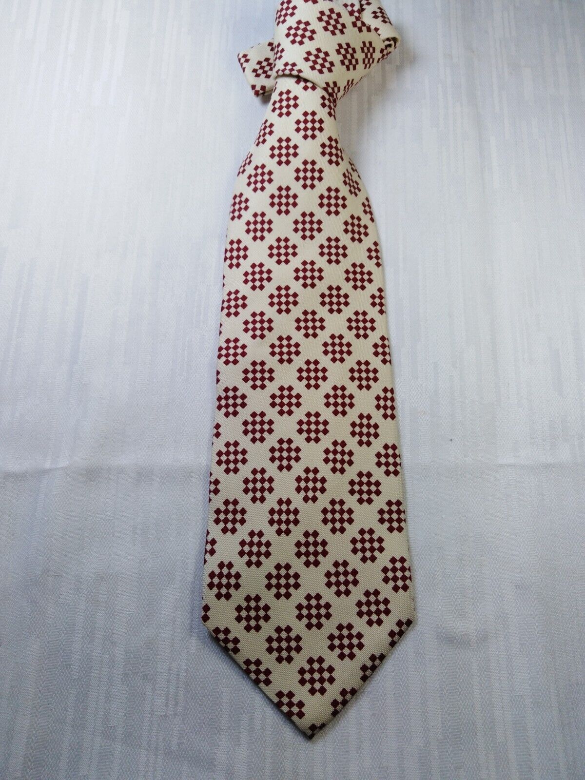 TRUSSARDI 100% SETA SILK TIE CRAVATTA NECKTIE MADE ITALY VINTAGE CLASSIC