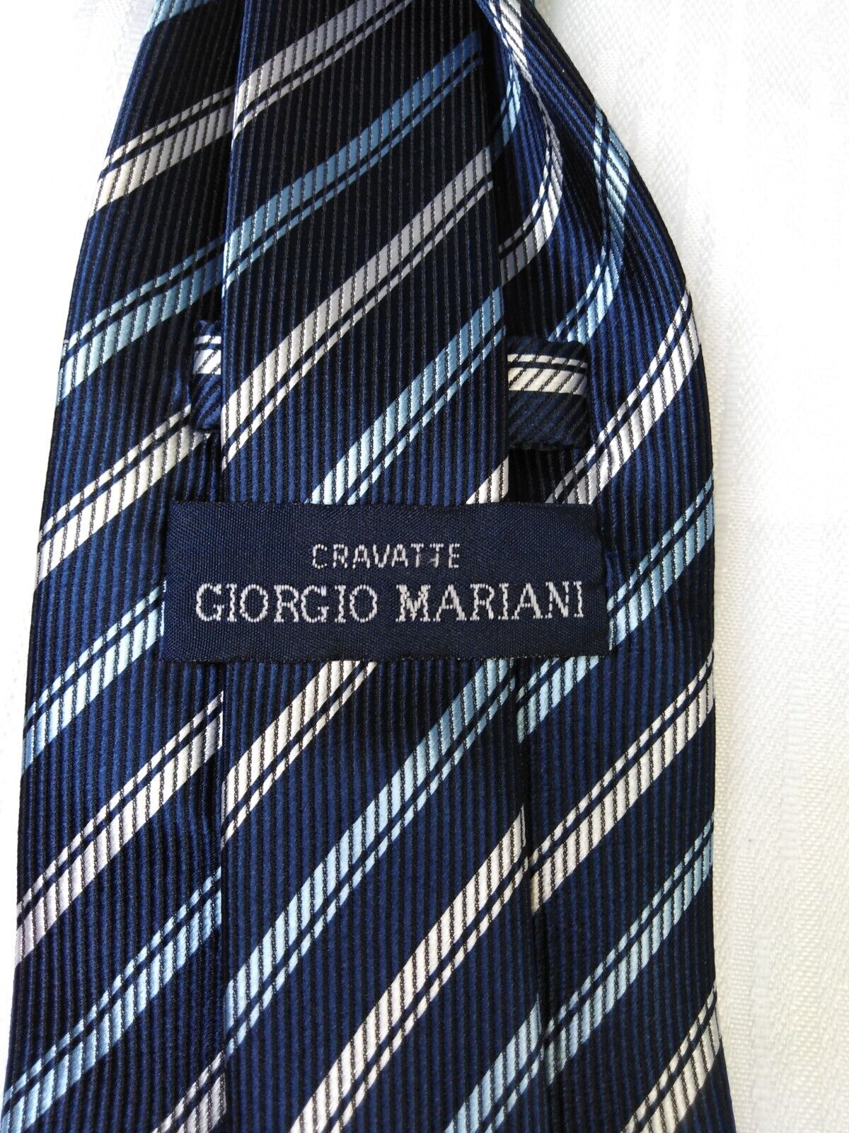 GIORGIO MARIANI 100% SETA SILK TIE CRAVATTA NECKTIE ITALY VINTAGE SELF TIPPED