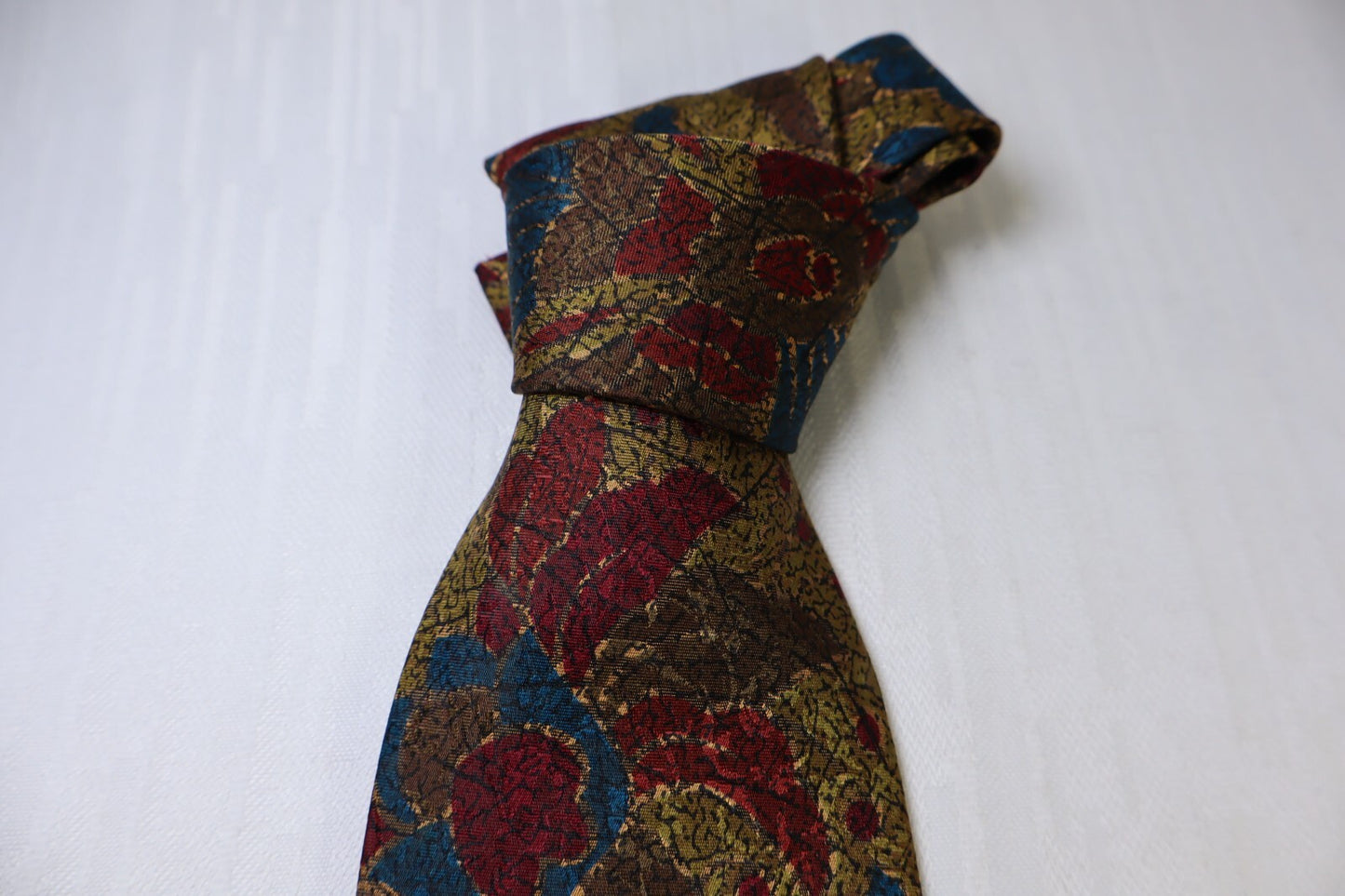 HUBERT MILANO 100% SILK TIE SETA CRAVATTA NECKTIE MADE IN ITALY CLASSIC