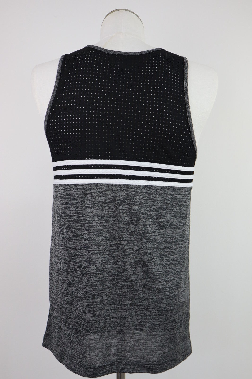 ADIDAS NETS CANOTTA BASKET  T-SHIRT UOMO TG S SPORT  CASUAL