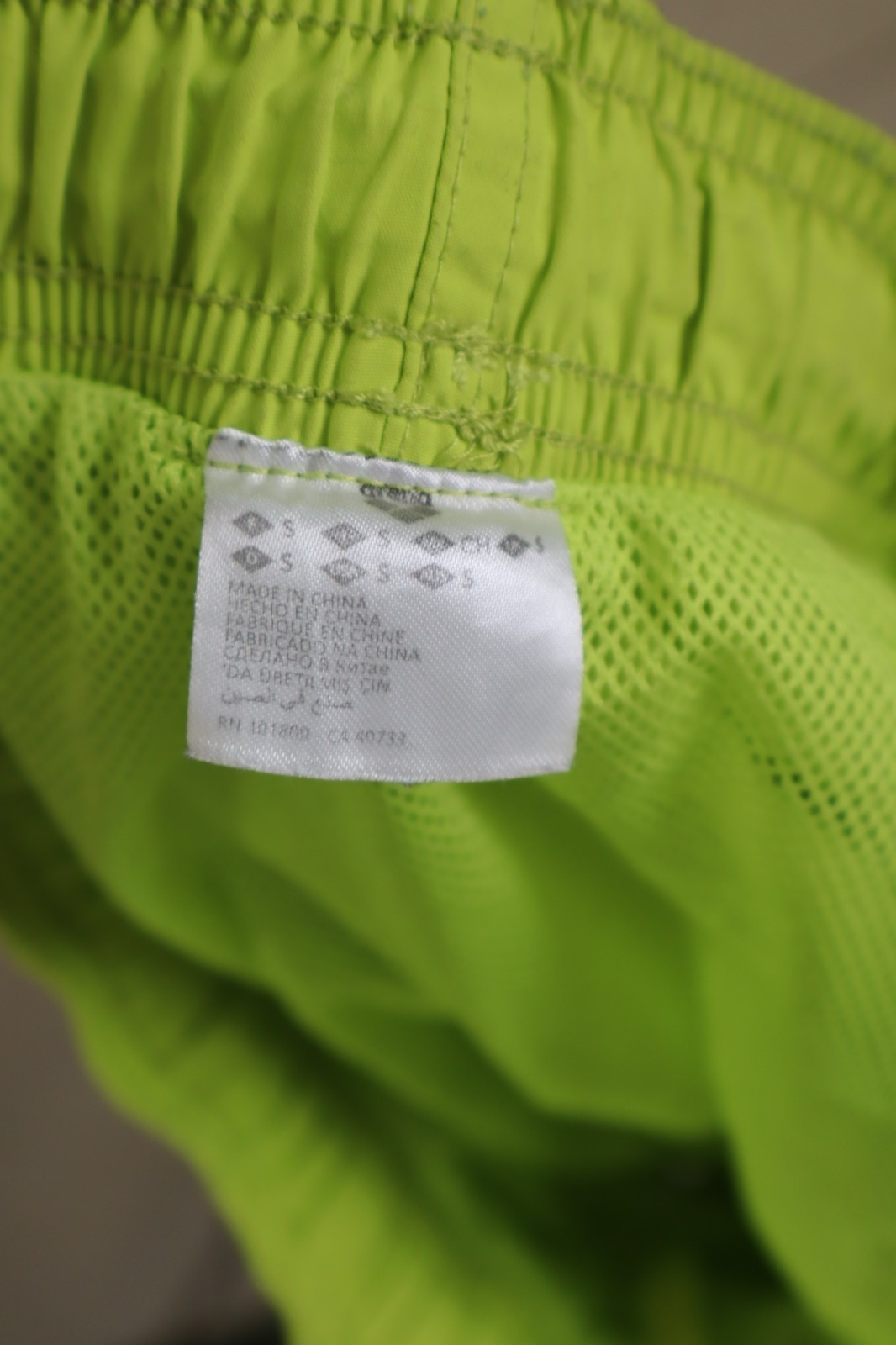 ARENA COSTUME PANTALONCINO MARE UOMO TG S MAN SWIMSUIT VINTAGE CASUAL SURF