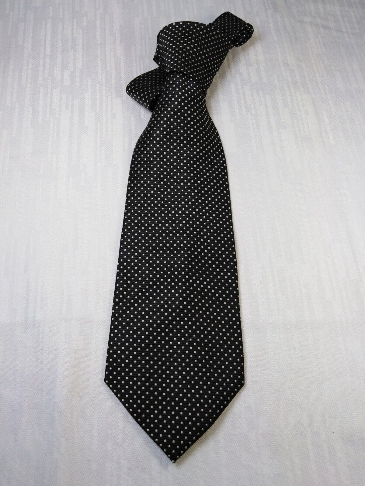 ANTONIO BASILE 100% SETA SILK TIE CRAVATTA NECKTIE ITALY VINTAGE