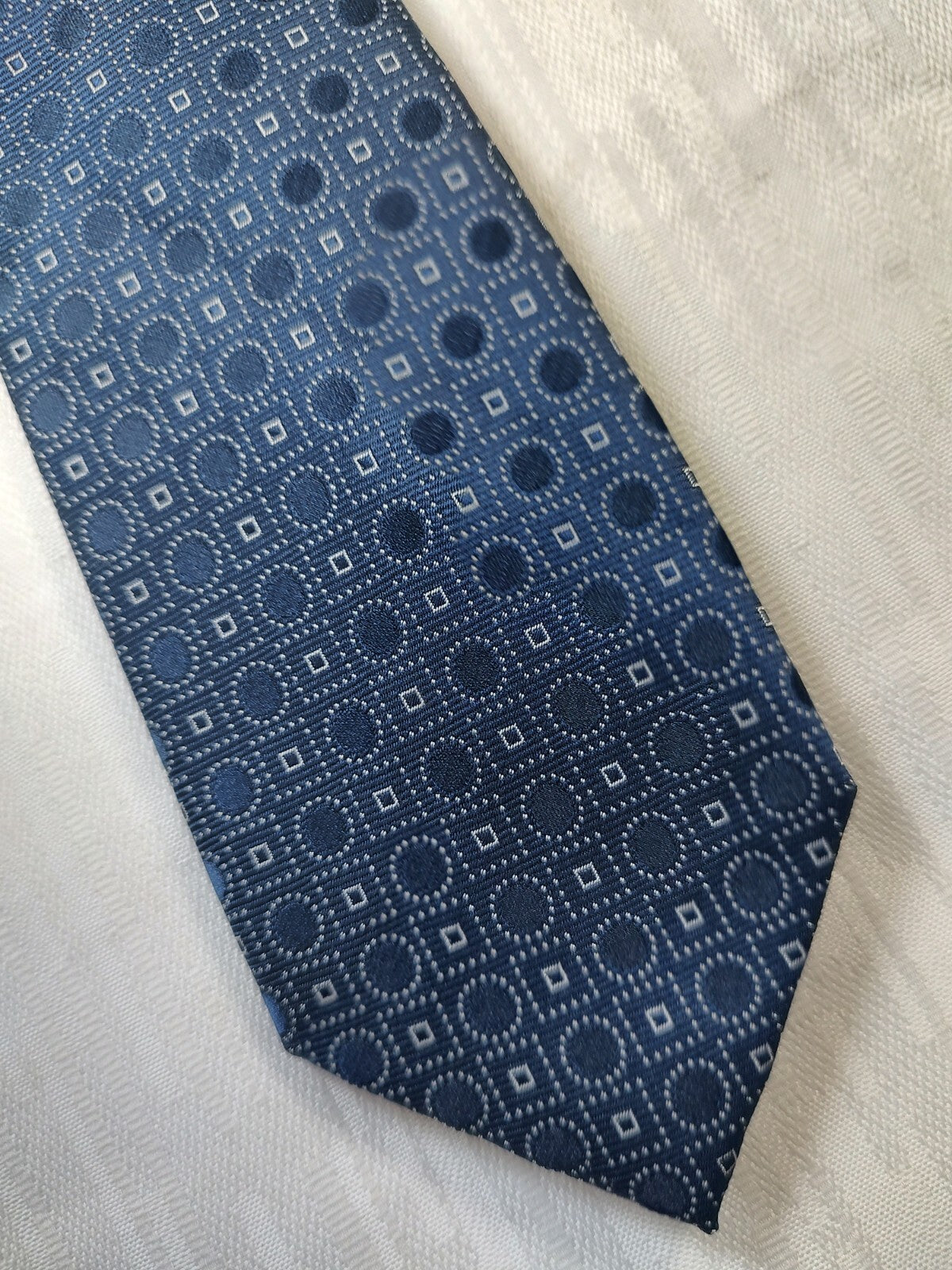 EGON VON FURSTENBERG 100% SILK TIE SETA CRAVATTA NECKTIE MADE IN ITALIA CLASSIC