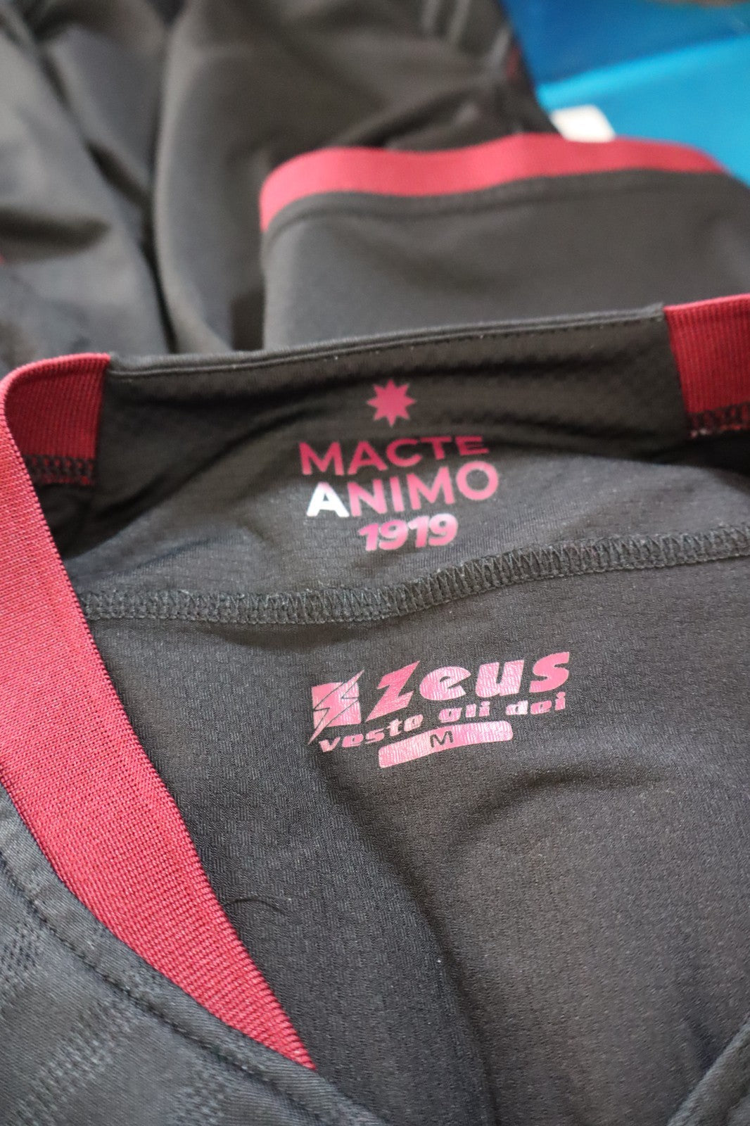 ZEUS SALERNITANA LA MANNA N 9 MAGLIA CALCIO UOMO Tg M SOCCER JERSEY VINTAGE