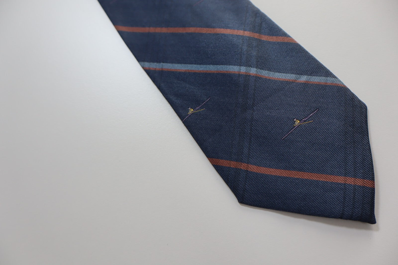 GUY LAROCHE 100% SILK TIE SETA CRAVATTA NECKTIE MADE IN ITALY CLASSIC