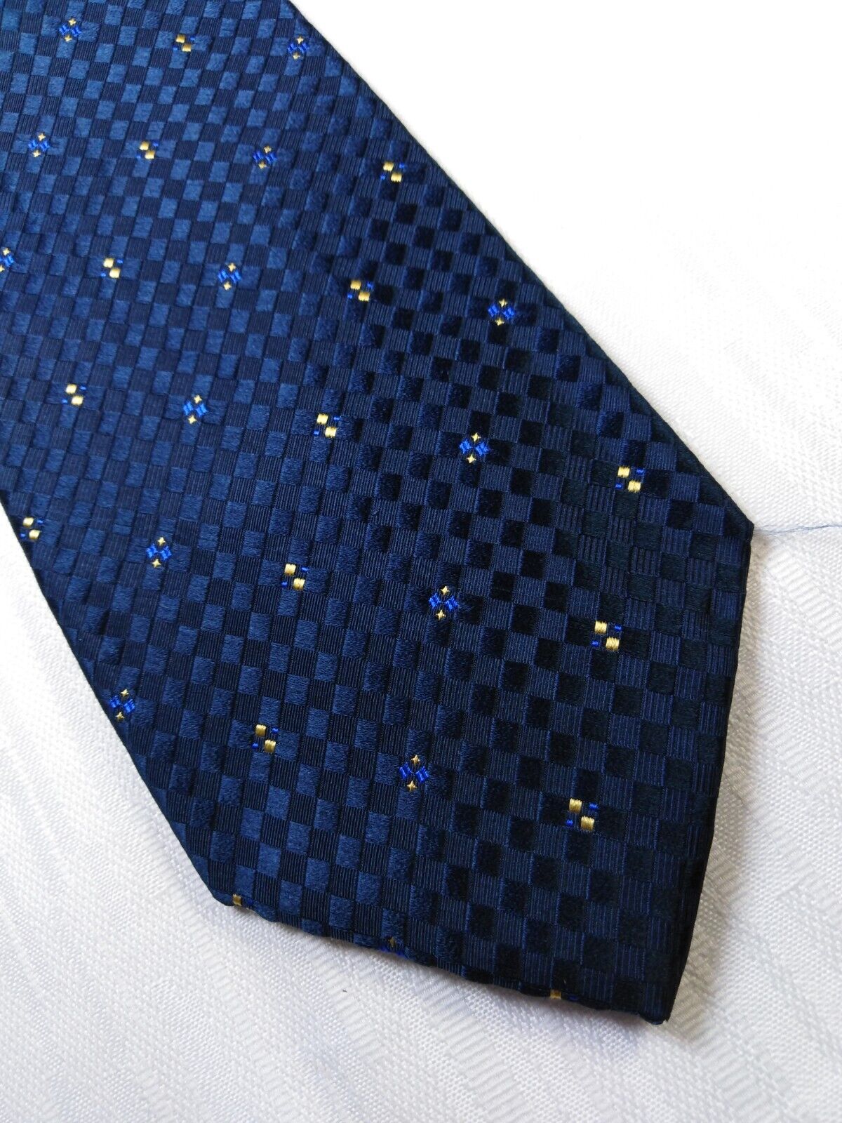 VOGUE 100% SETA SILK TIE CRAVATTA NECKTIE VINTAGE ITALY SELF TIPPED