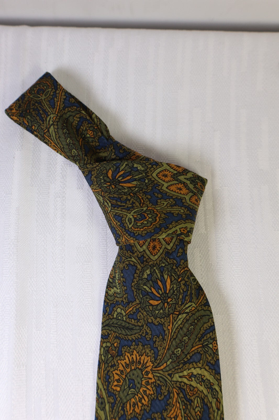 LAURA BIAGIOTTI 100%  SILK TIE SETA CRAVATTA NECKTIE MADE IN ITALY