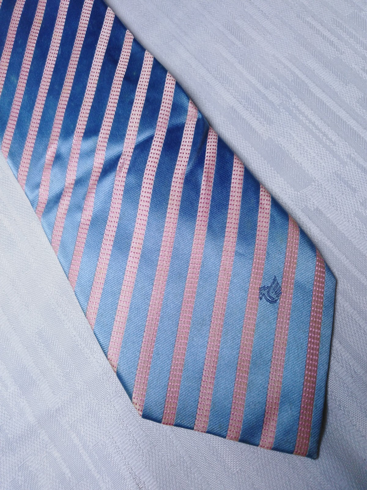 CAPORICCIO 100%  SILK TIE SETA CRAVATTA SELF TIPPED NECKTIE MADE ITALY