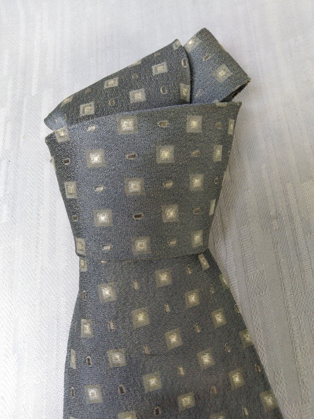HUGO BOSS BALDASSANINI 100%  SILK TIE SETA CRAVATTA NECKTIE MADE IN ITALY