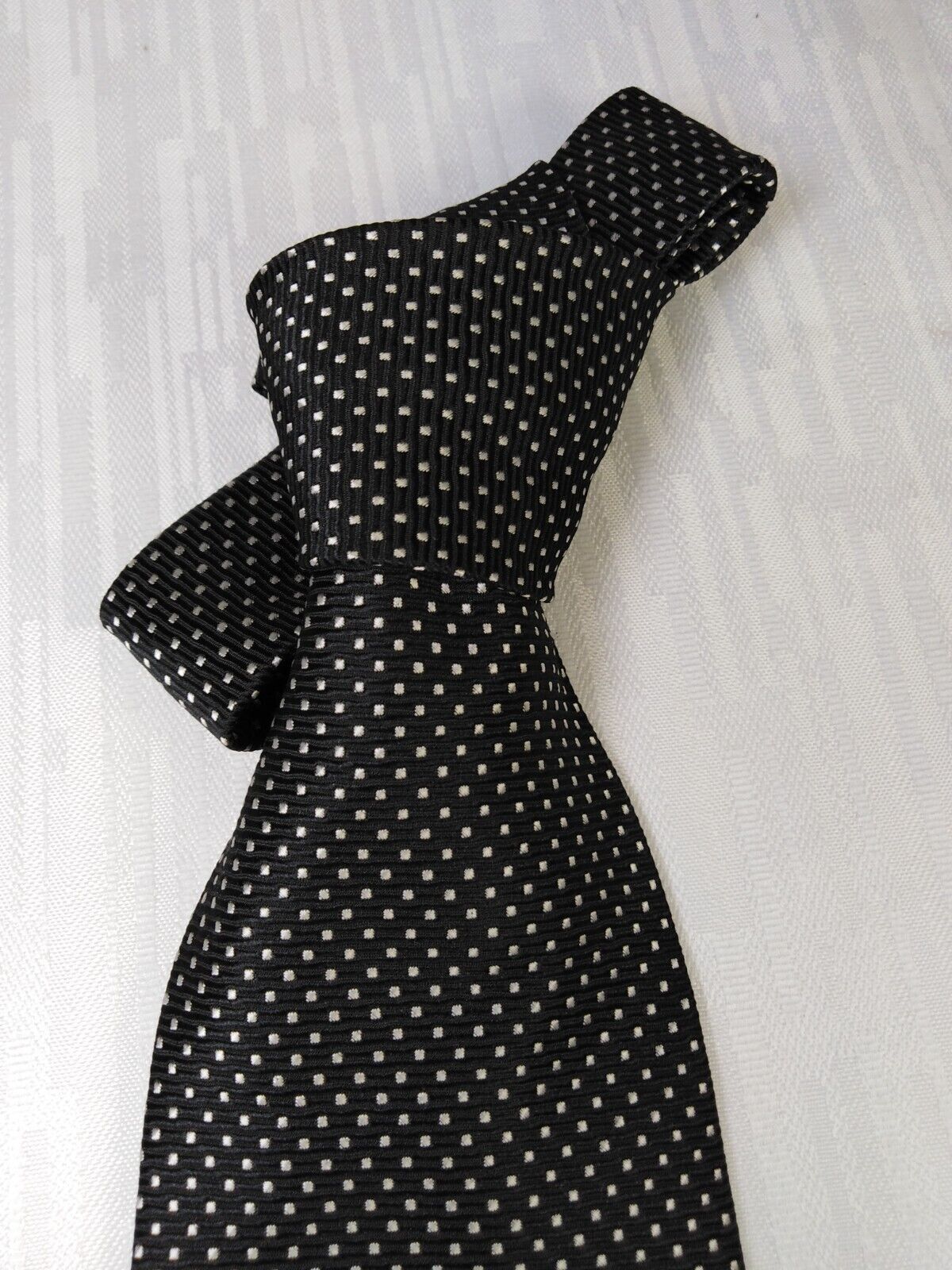 ANTONIO BASILE 100% SETA SILK TIE CRAVATTA NECKTIE ITALY VINTAGE