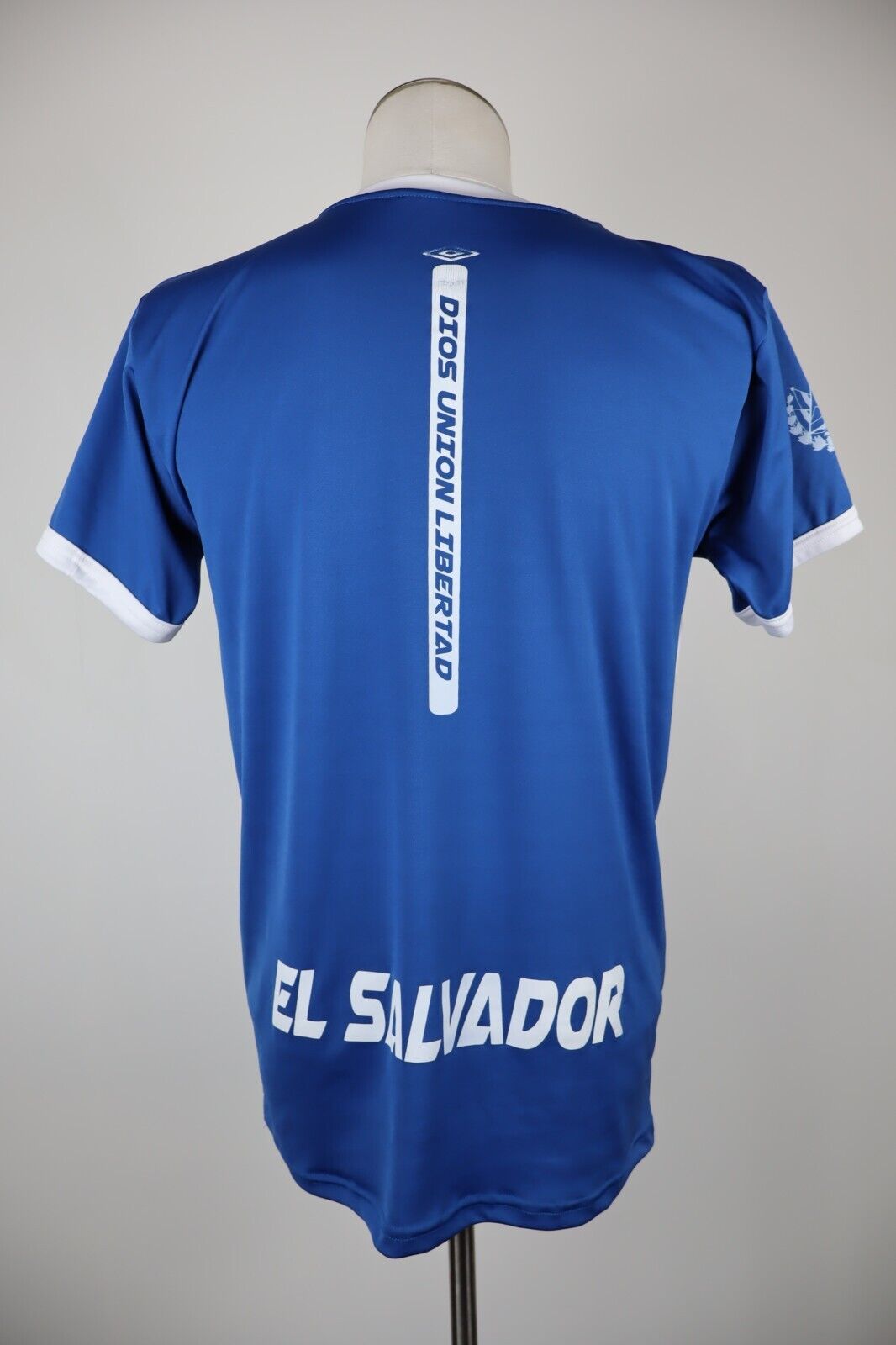 UMBRO EL SALVADOR MAGLIA UOMO TG. L MAN T-SHIRT VINTAGE CASUAL