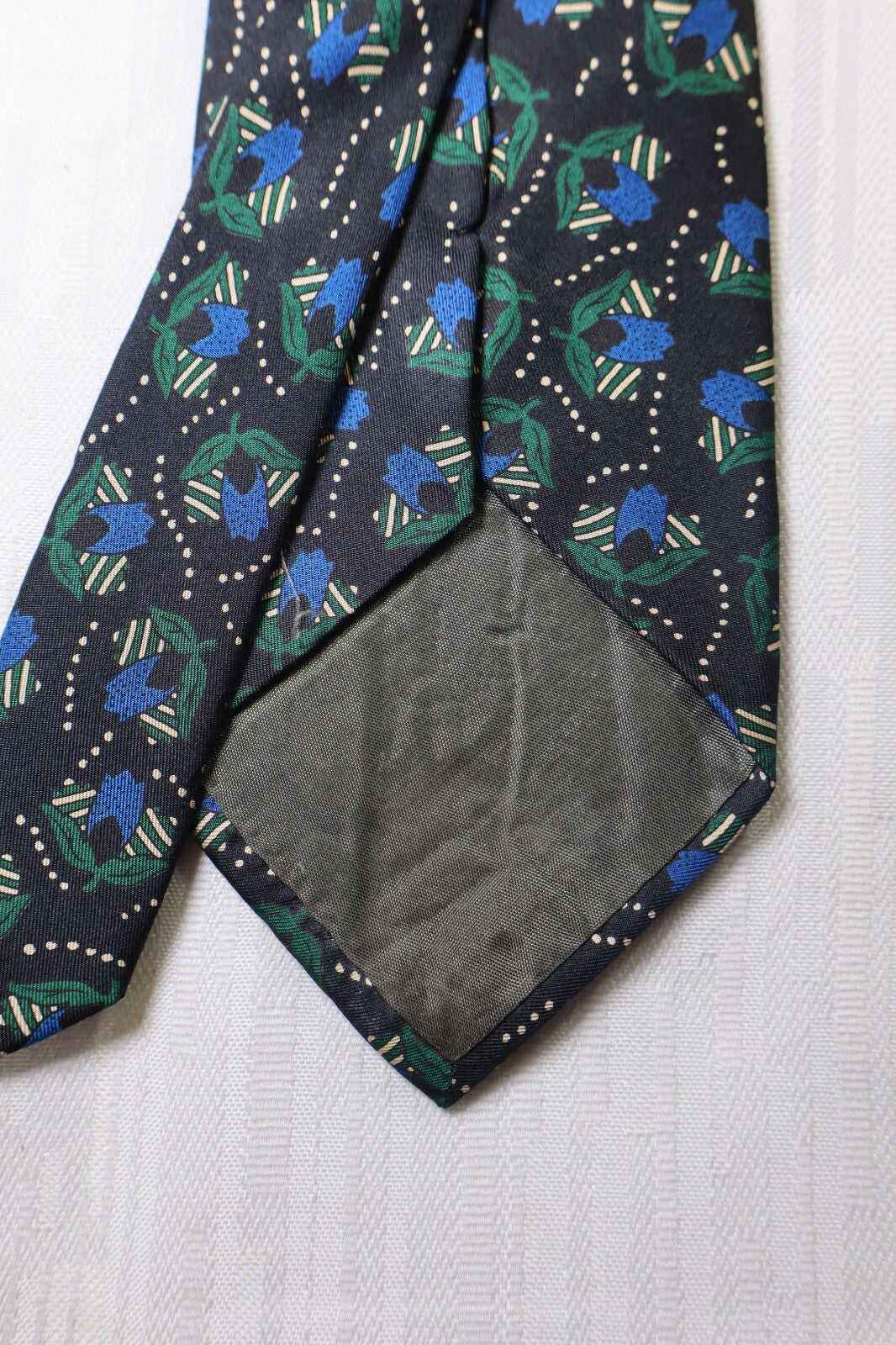 TRUSSARDI 100% SETA SILK TIE CRAVATTA NECKTIE ITALY VINTAGE CLASSIC