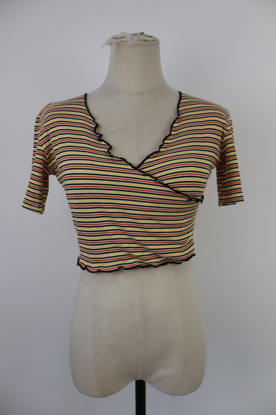 MAGLIA CROP TOP DONNA TG M WOMAN T-SHIRT INDIE GRUNGE PRETTY VINTAGE Y2K 2000'S