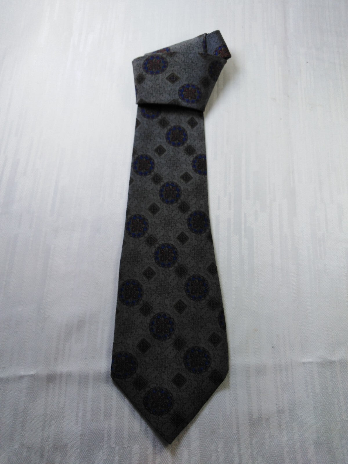 LANVIN PARIS 100% SETA SILK TIE CRAVATTA NECKTIE MADE ITALY VINTAGE CLASSIC