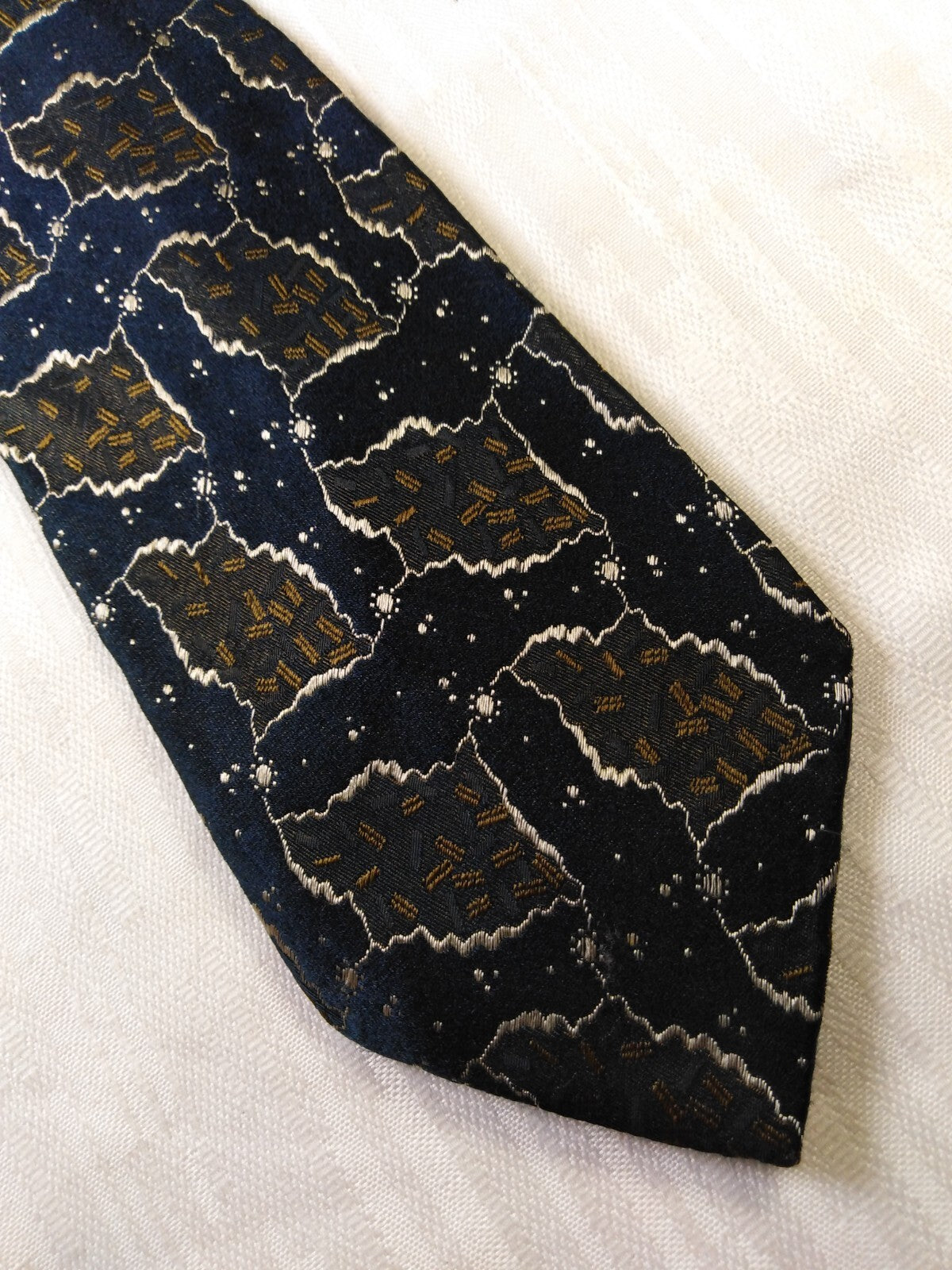 GUY LAROCHE 100% SETA SILK TIE CRAVATTA NECKTIE ITALY VINTAGE CLASSIC