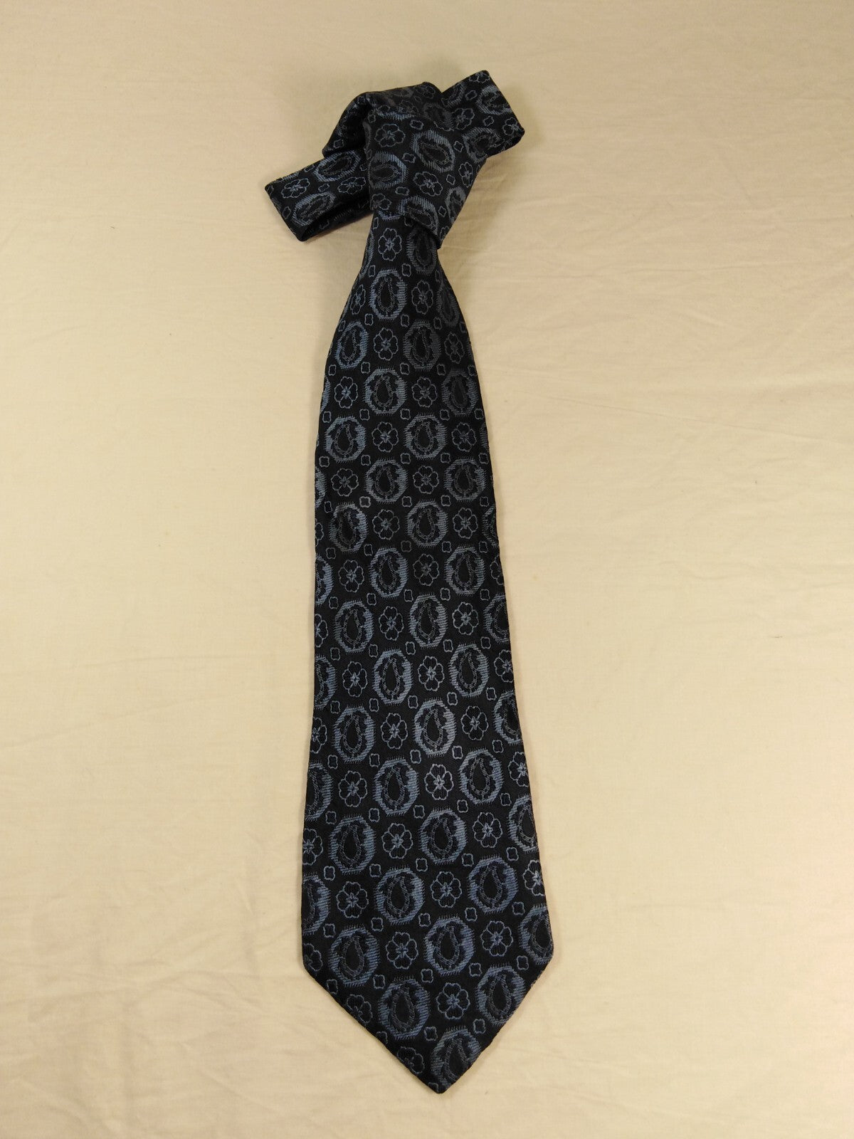 GIANFRANCO FERRE' 100%  SILK TIE SETA CRAVATTA NECKTIE MADE IN ITALY