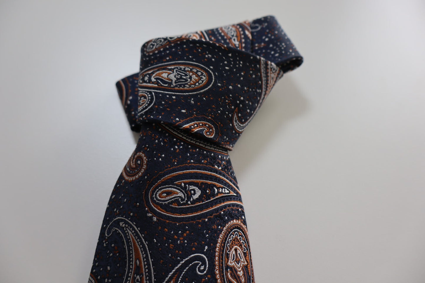 GUTTERIDGE 100% SILK TIE SETA CRAVATTA NECKTIE MADE IN ITALY CLASSIC