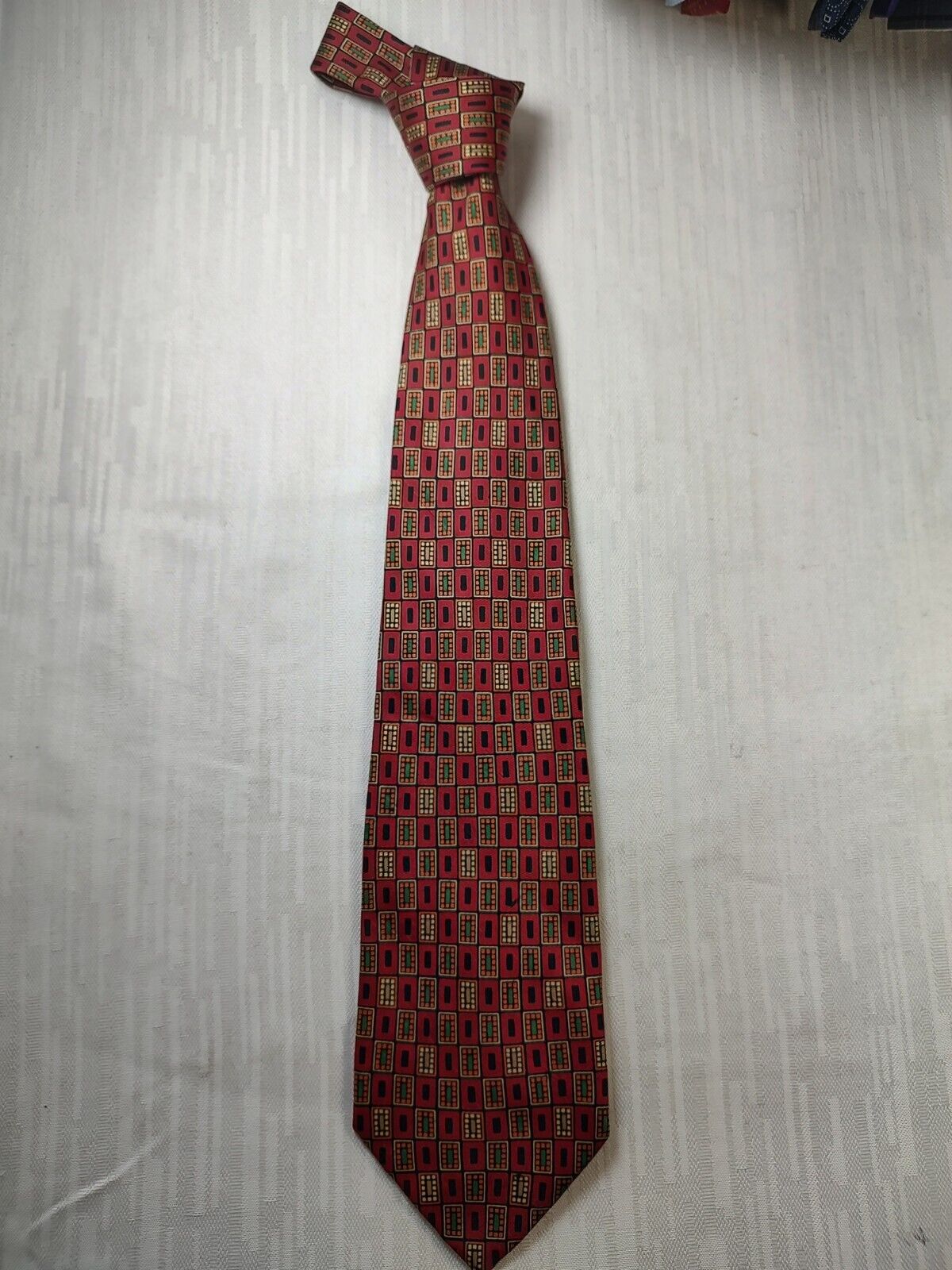 GUY LAROCHE 100% SILK TIE SETA CRAVATTA NECKTIE MADE IN ITALIA CLASSIC