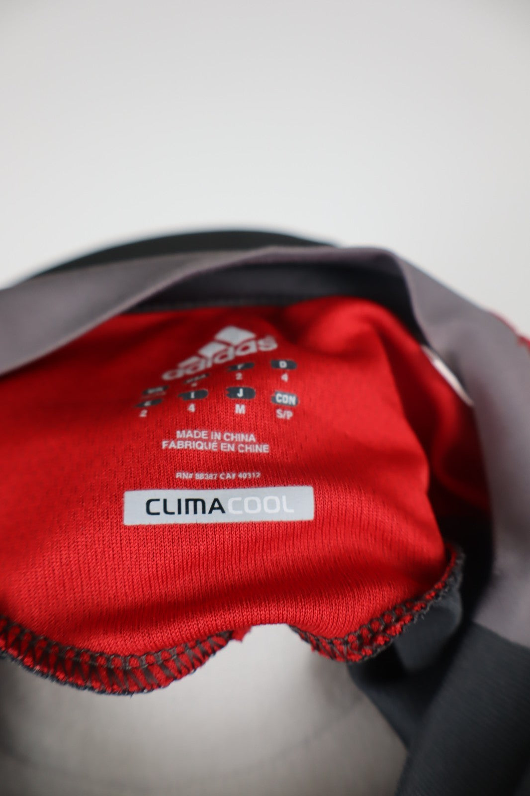 ADIDAS MILAN MAGLIA CALCIO UOMO Tg 4 SOCCER JERSEY VINTAGE CHAMPIONS LEAGUE