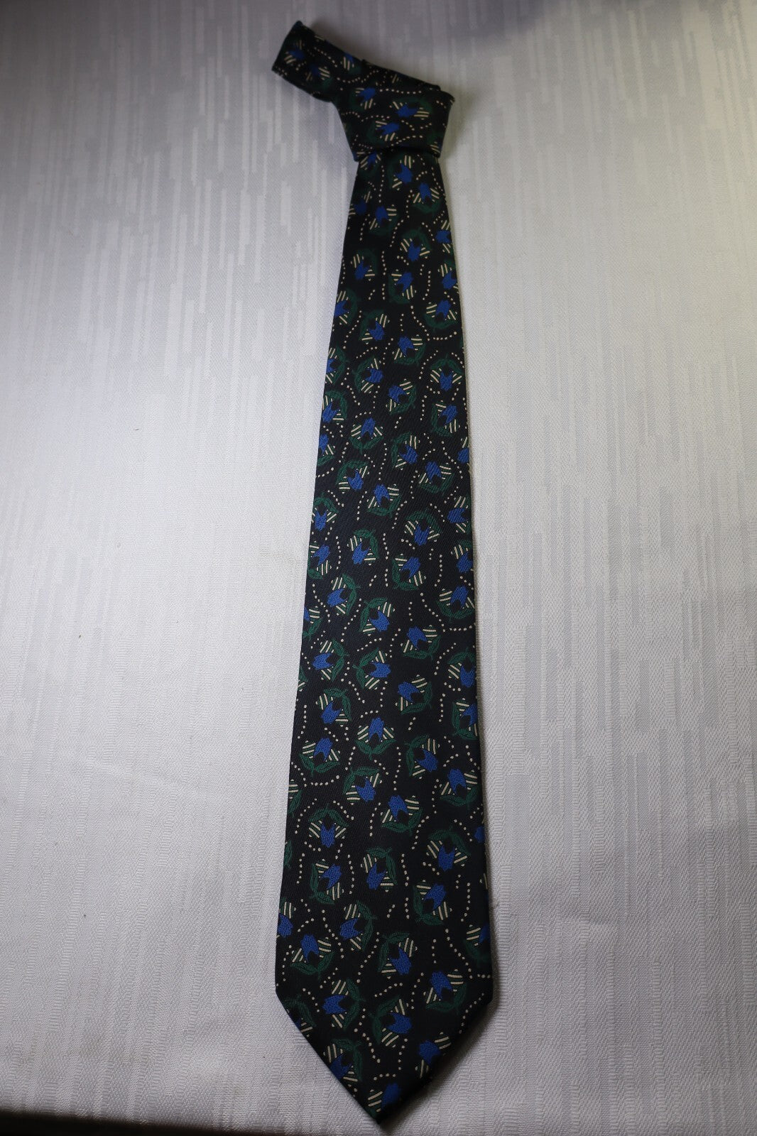 TRUSSARDI 100% SETA SILK TIE CRAVATTA NECKTIE ITALY VINTAGE CLASSIC