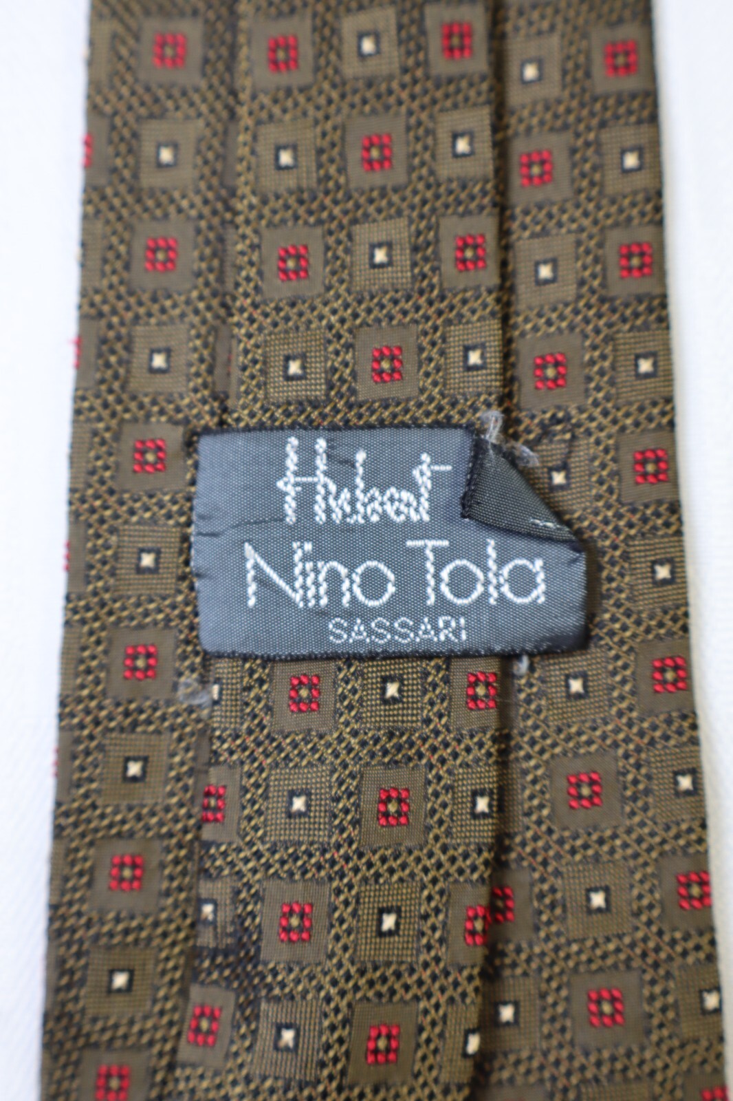 HUBERT PER NINO TOLA 100%  SILK TIE SETA CRAVATTA NECKTIE MADE IN ITALY CLASSIC