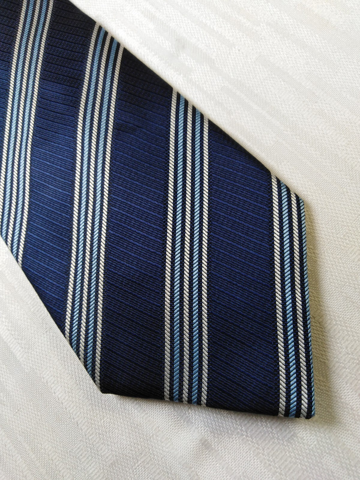 GIORGIO MARIANI 100% SILK TIE SETA CRAVATTA NECKTIE MADE  ITALY SELF TIPPED