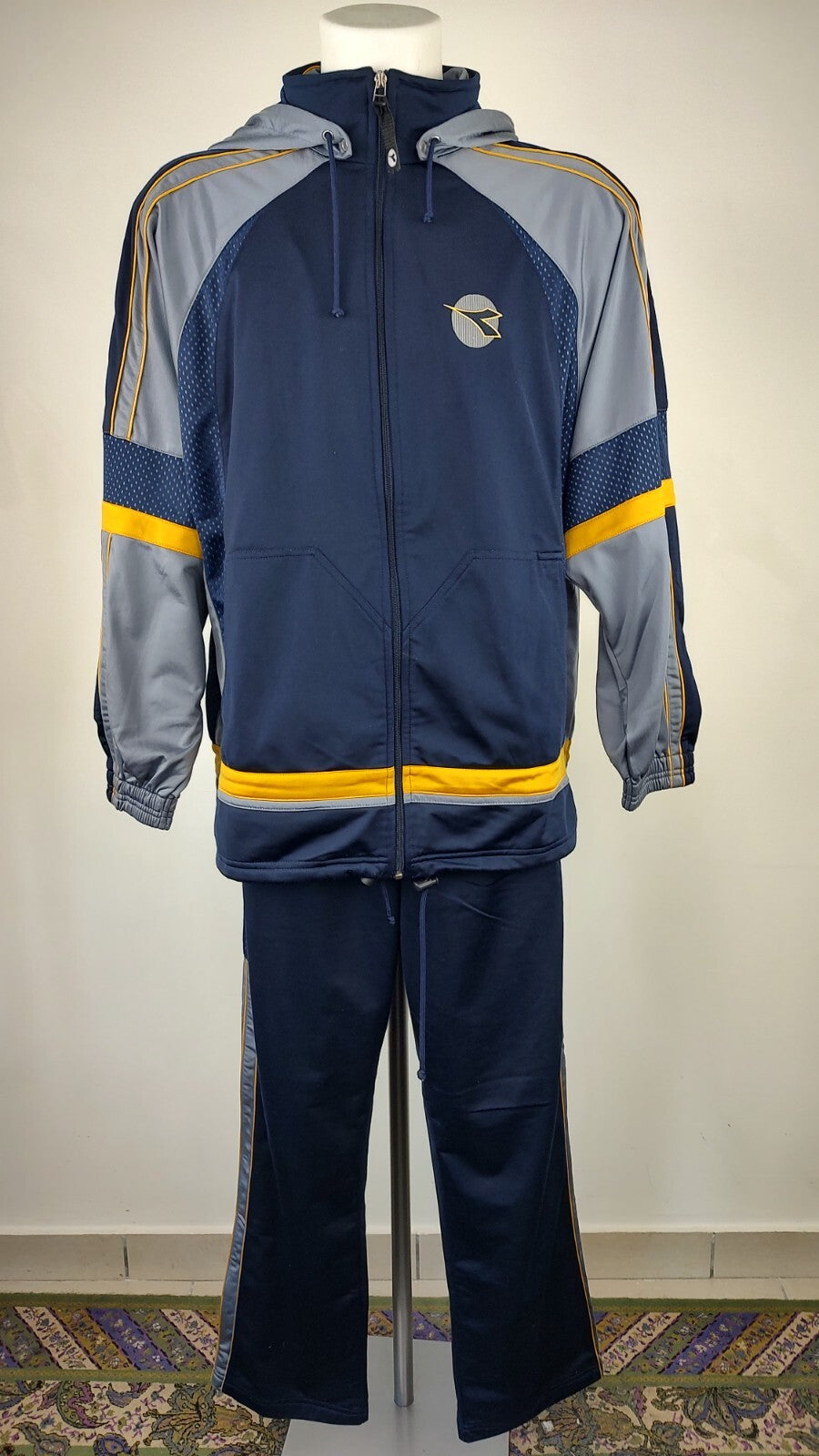 DIADORA TUTA COMPLETA DUE PEZZI Tg. 52 TRACKSUIT JACKET GIACCA PANTS UOMO SPORT