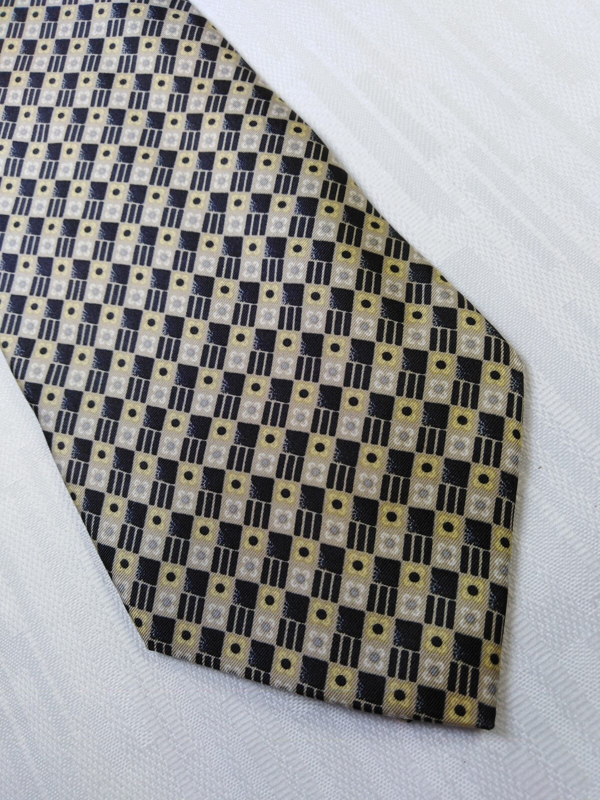 LAURA BIAGIOTTI 100%  SILK TIE SETA CRAVATTA NECKTIE MADE IN ITALY
