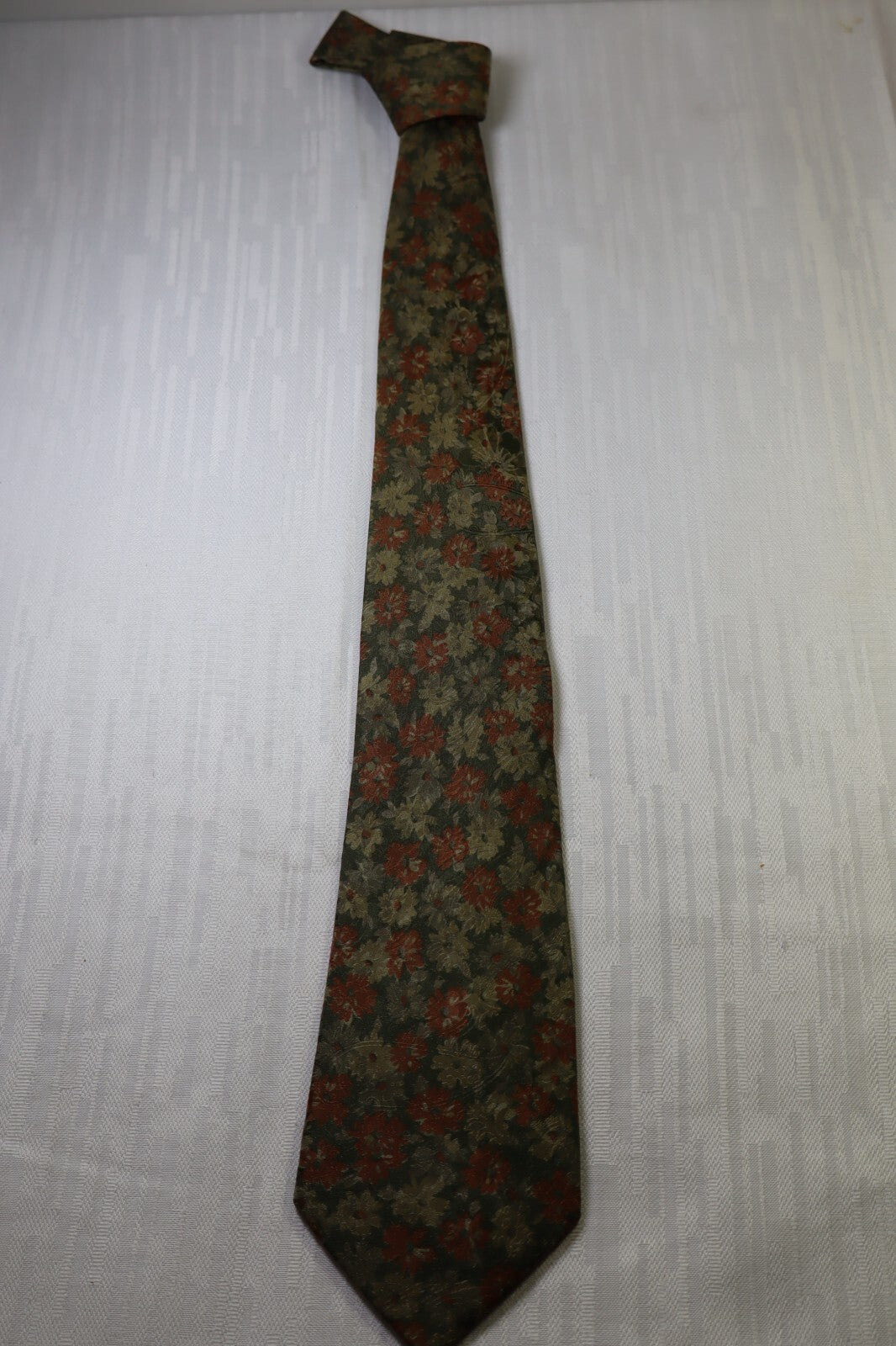 LANCOME PARIS 100% SETA SILK TIE CRAVATTA NECKTIE VINTAGE CLASSIC ITALY