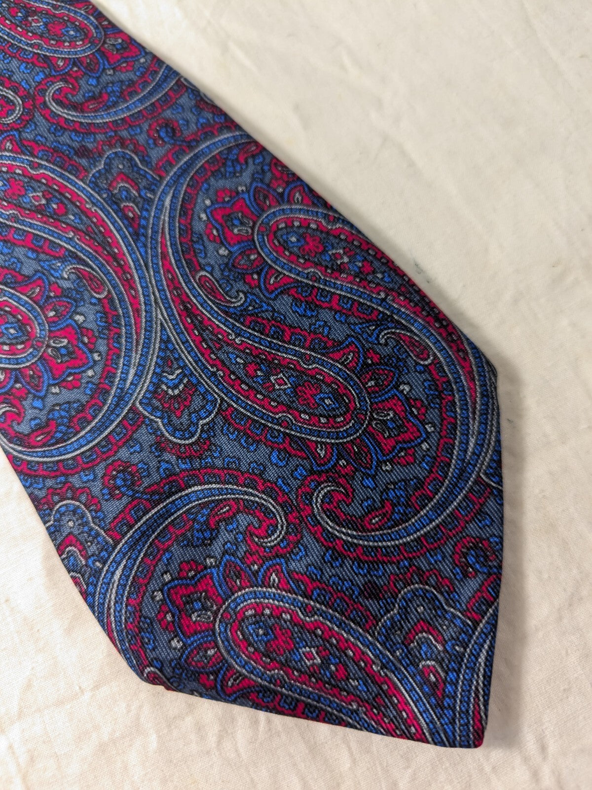 ROXY ROMA 100%  SILK TIE SETA CRAVATTA NECKTIE MADE IN ITALY