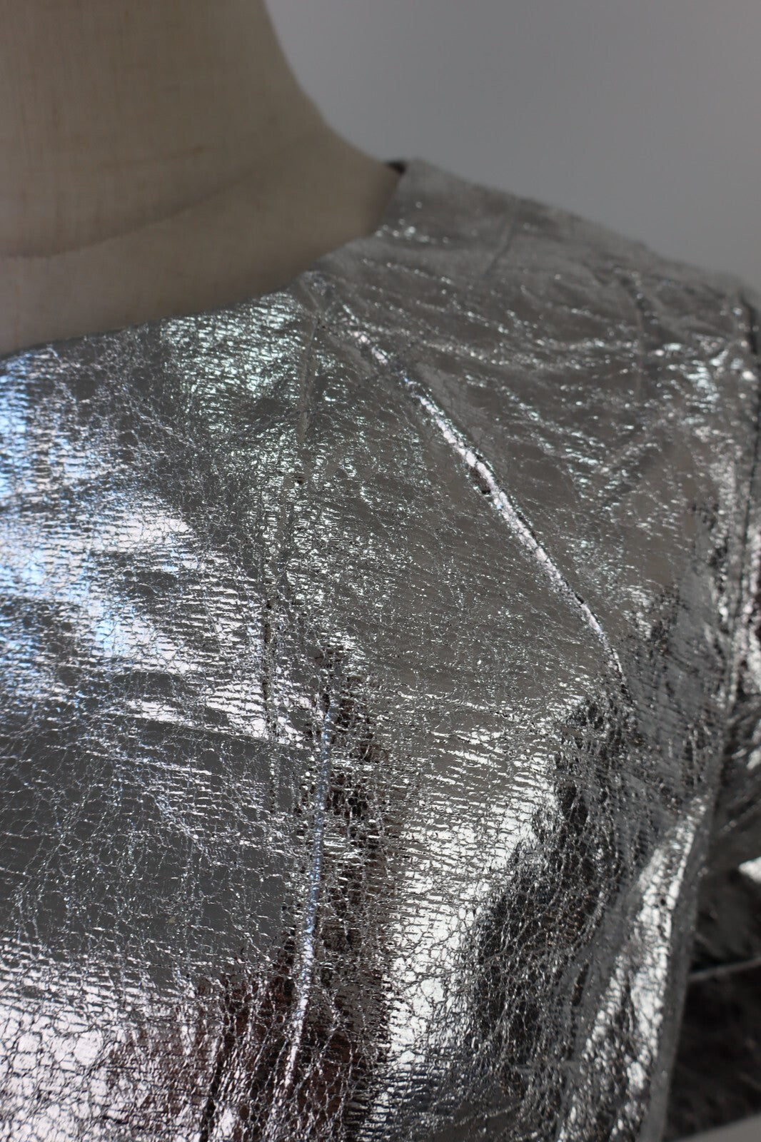 MAGLIA CROP TOP DONNA TG L T-SHIRT INDIE METALLIZZATO FUTURISTICO Y2K 2000'S