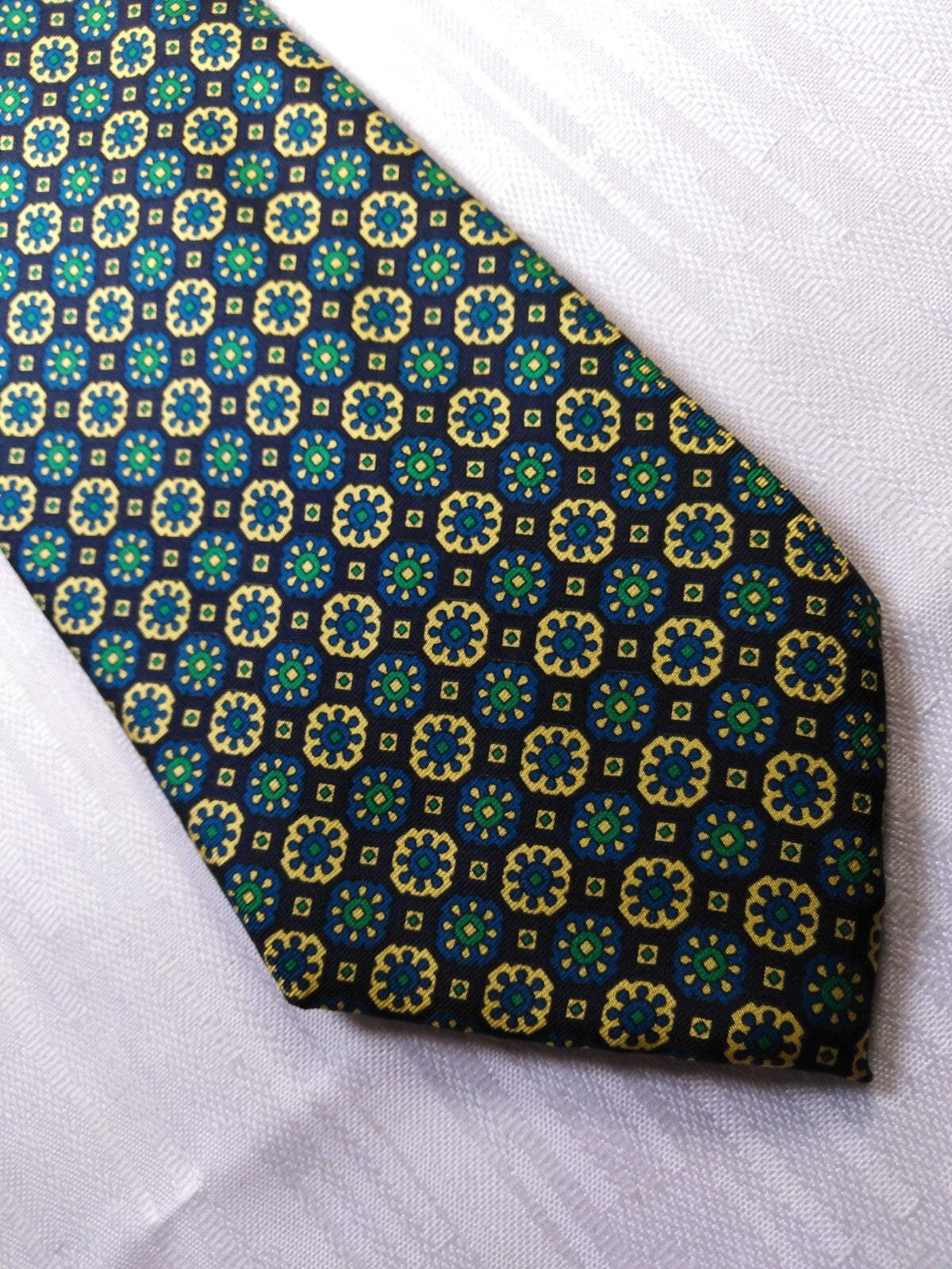 VILLA PIGNATELLI 100% SILK TIE SETA CRAVATTA NECKTIE MADE IN ITALY SELF TIPPED