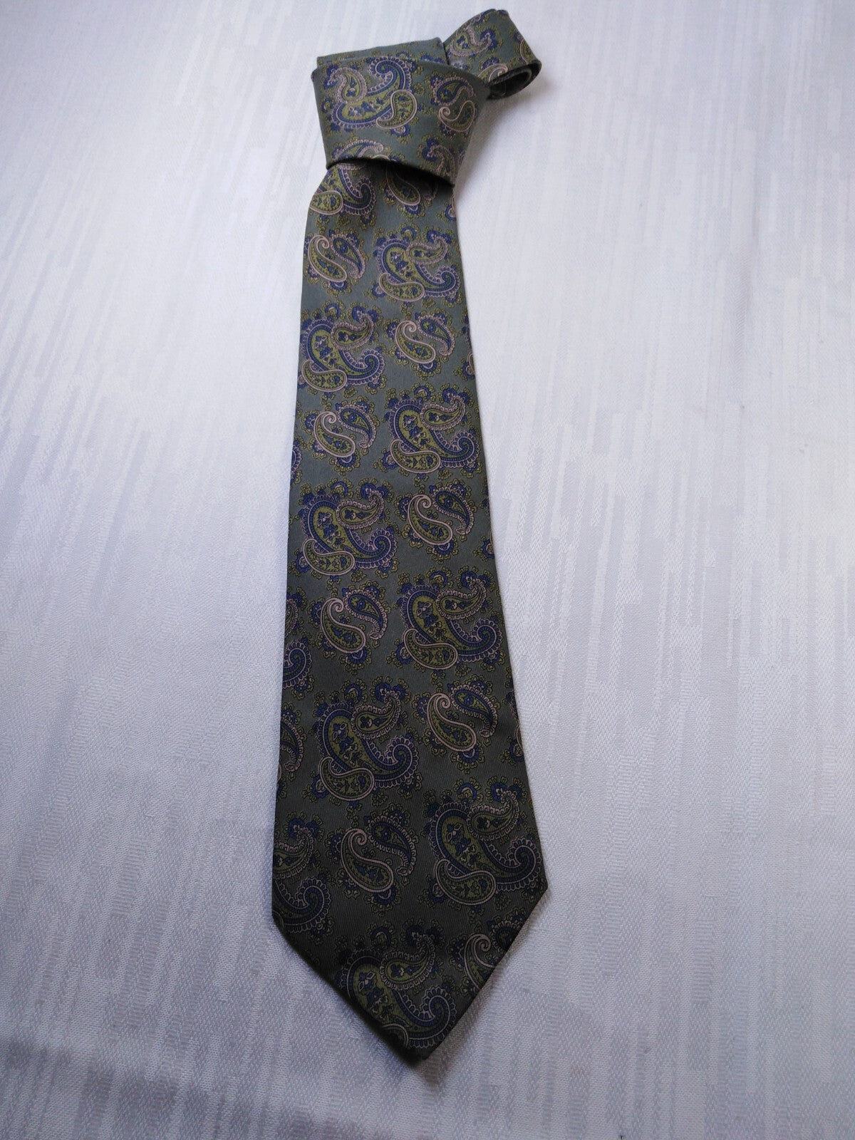 NINO SALZANO 100% SILK TIE SETA CRAVATTA NECKTIE MADE IN ITALY CLASSIC
