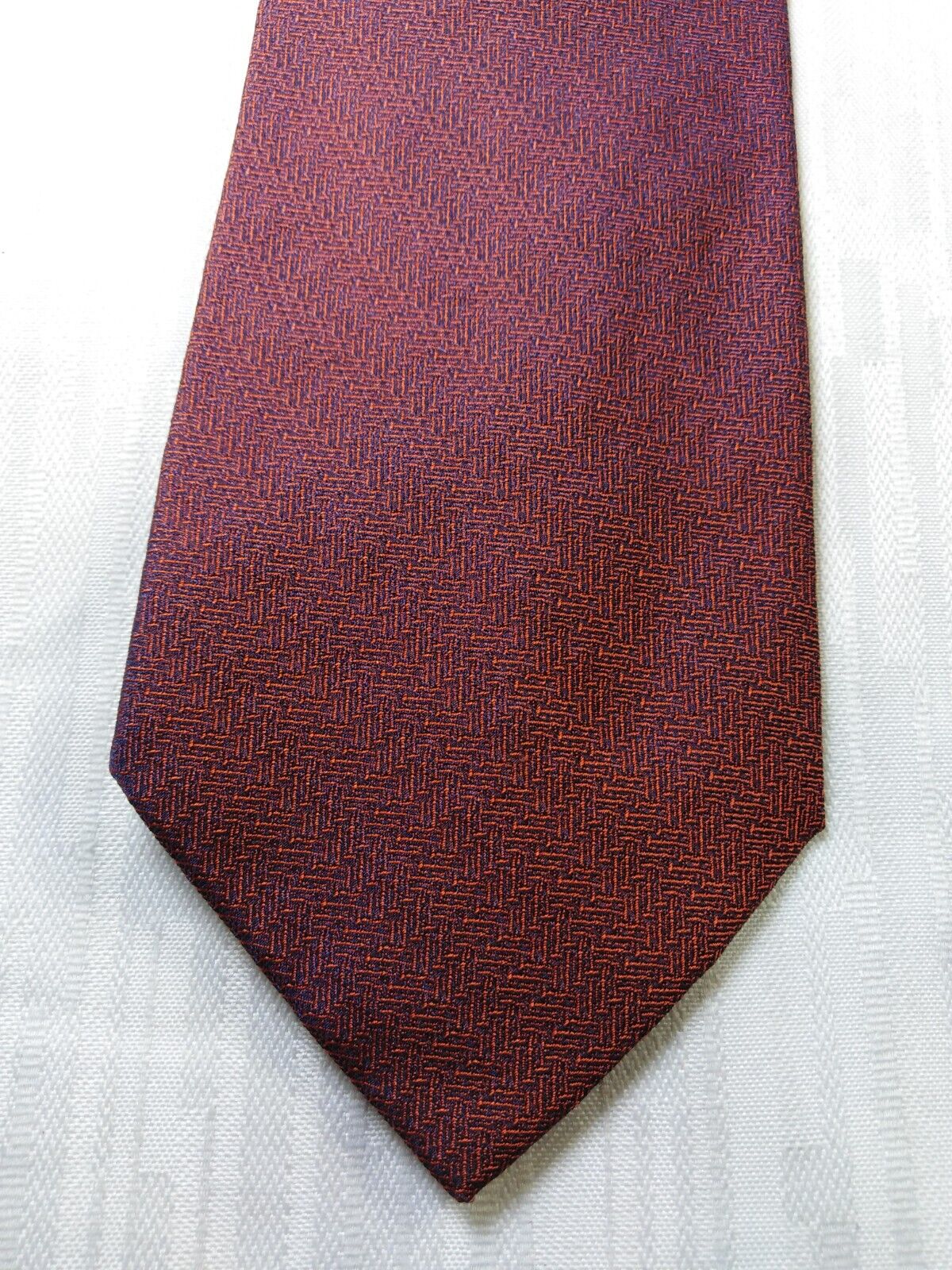 VOGUE COMO 100% SILK TIE SETA CRAVATTA NECKTIE ITALY VINTAGE CLASSIC
