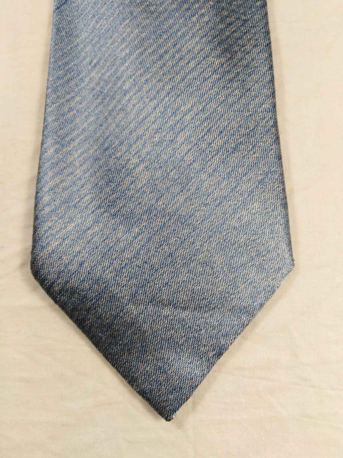 HUBERT MILANO 100%  SILK TIE SETA CRAVATTA NECKTIE MADE IN ITALY