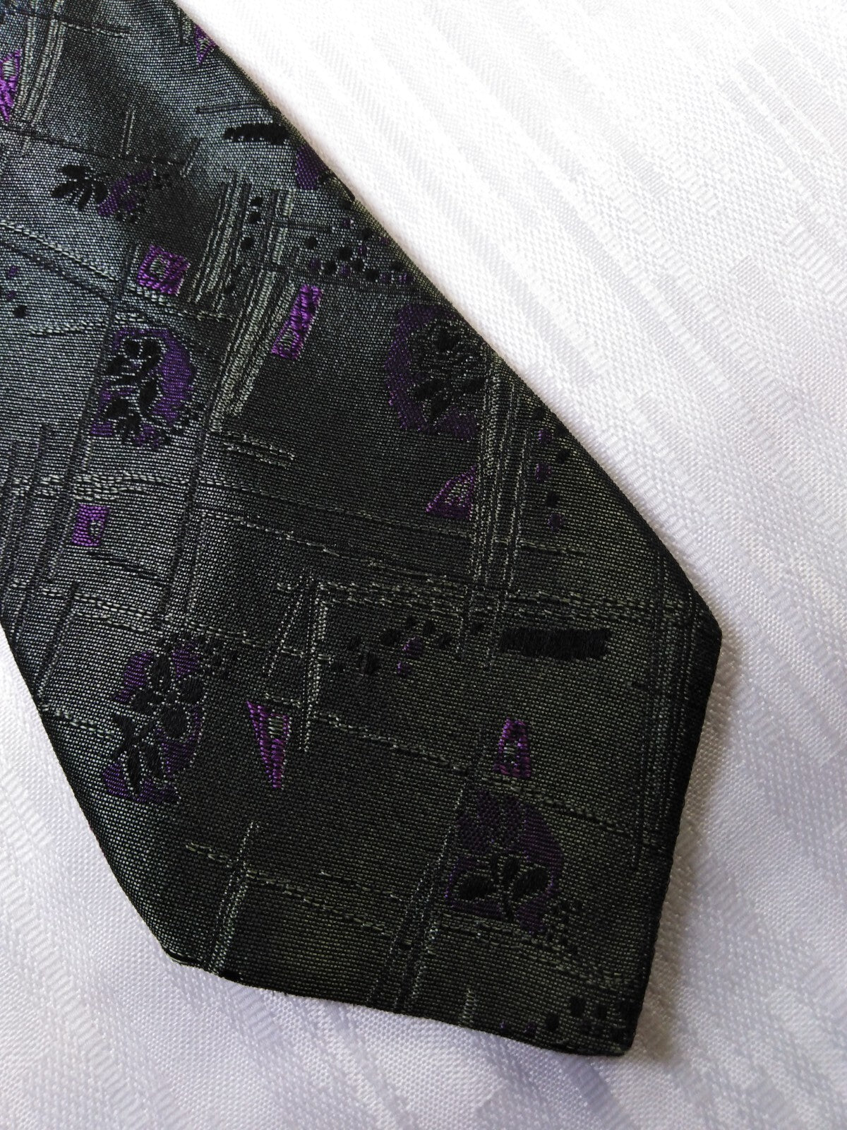 TRUSSARDI  100% SETA SILK TIE CRAVATTA NECKTIE ITALY VINTAGE CLASSIC