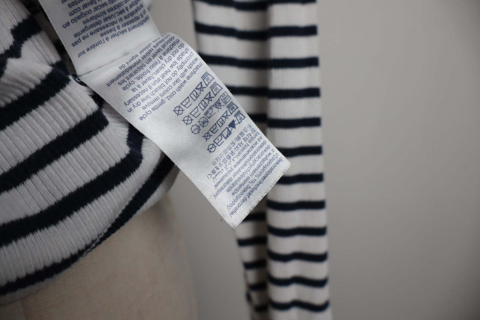 TOMMY JEANS HILFIGER MAGLIA COTONE DONNA L WOMAN CASUAL VINTAGE T-SHIRT A RIGHE