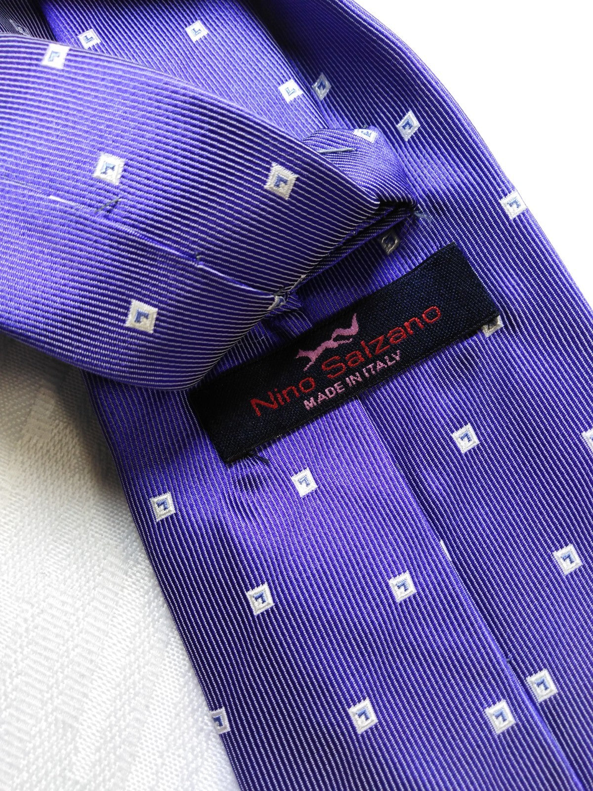 NINO SALZANO 100% SILK TIE SETA CRAVATTA NECKTIE MADE IN ITALIA CLASSIC