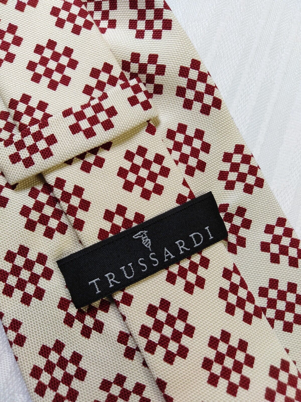 TRUSSARDI 100% SETA SILK TIE CRAVATTA NECKTIE MADE ITALY VINTAGE CLASSIC