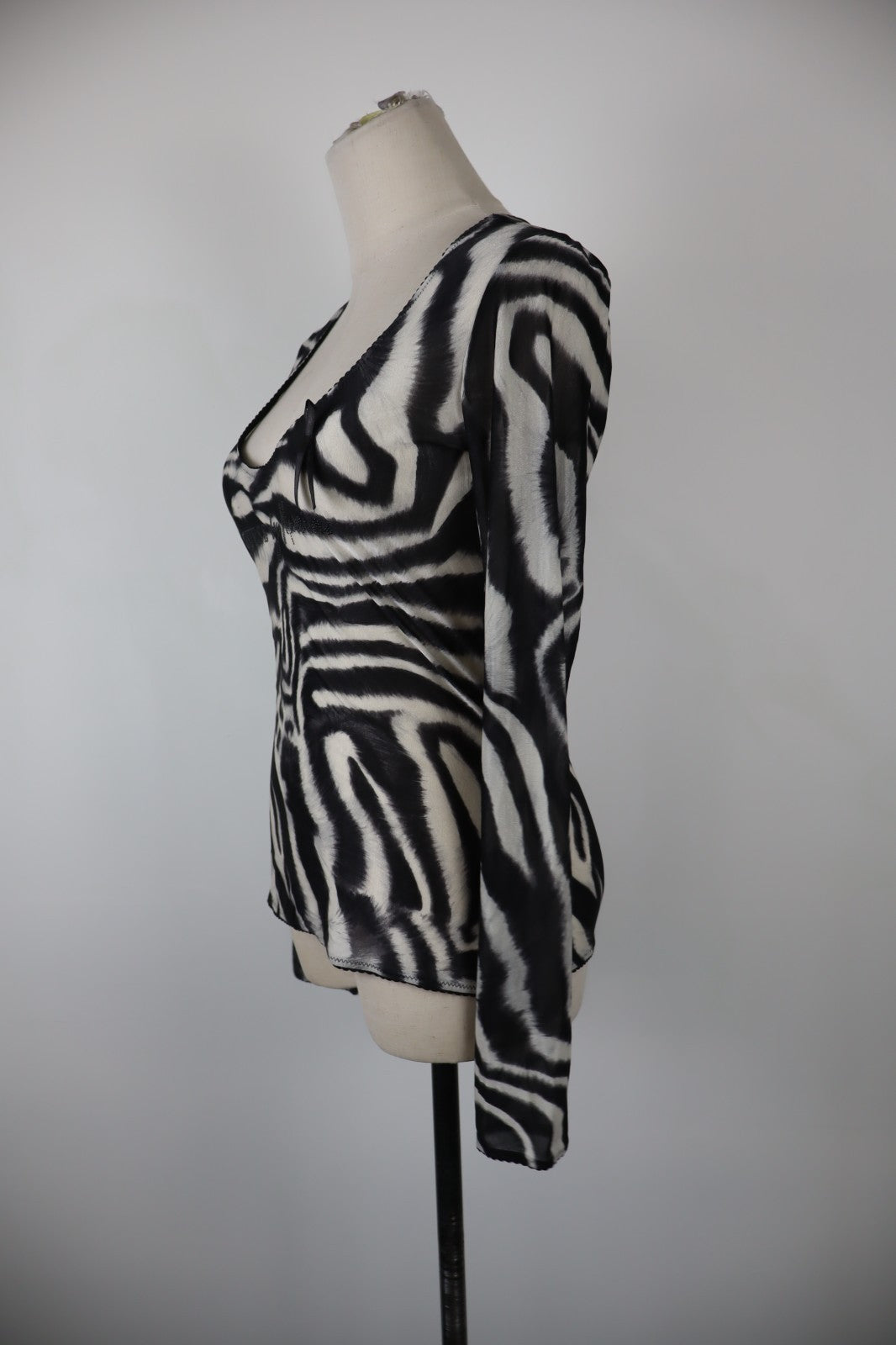 GUESS by MARCIANO MAGLIA DONNA TG. 44 WOMAN CASUAL VINTAGE T-SHIRT