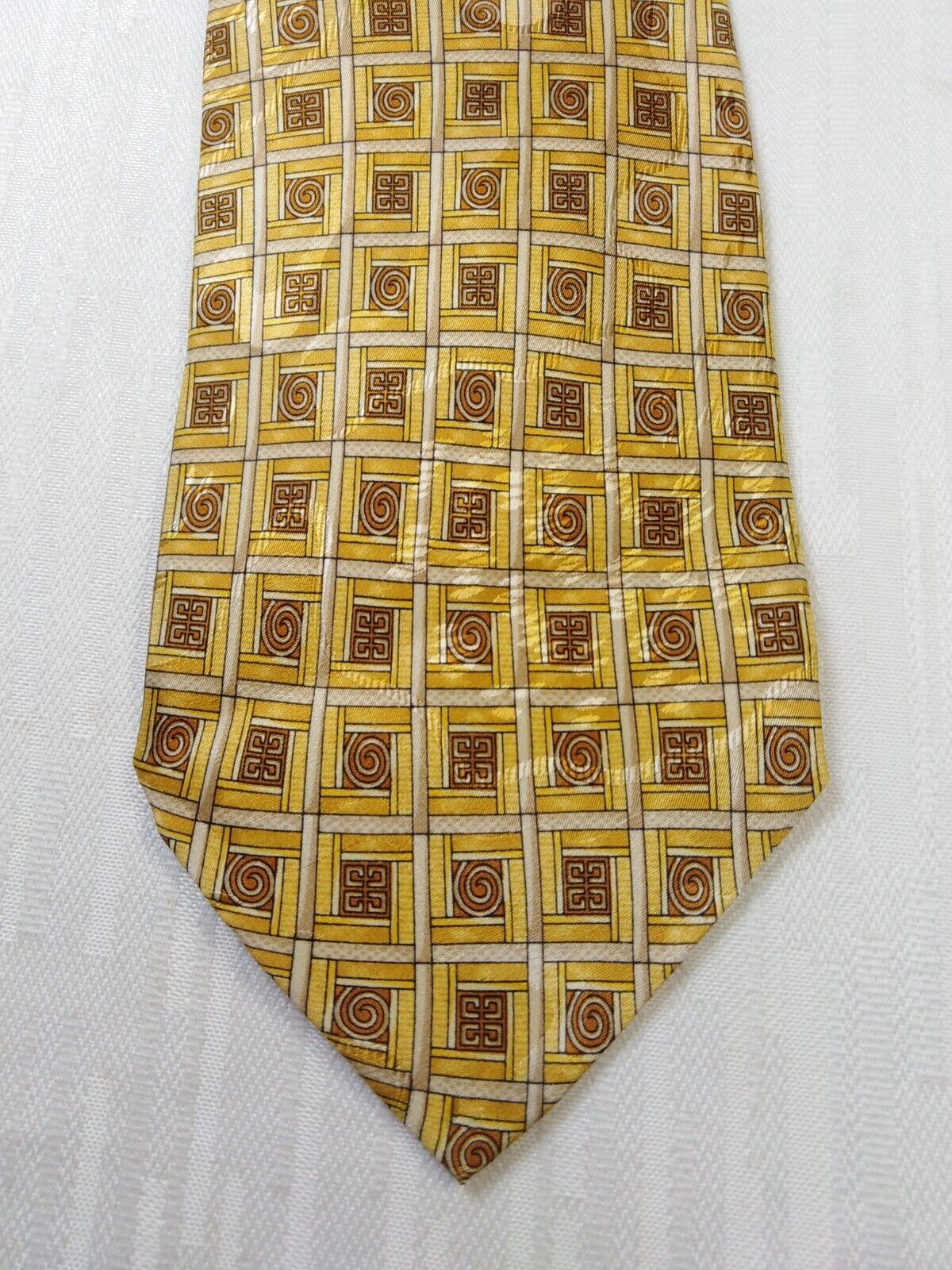 GIVENCHY 100% SILK TIE SETA CRAVATTA NECKTIE MADE IN ITALY CLASSIC