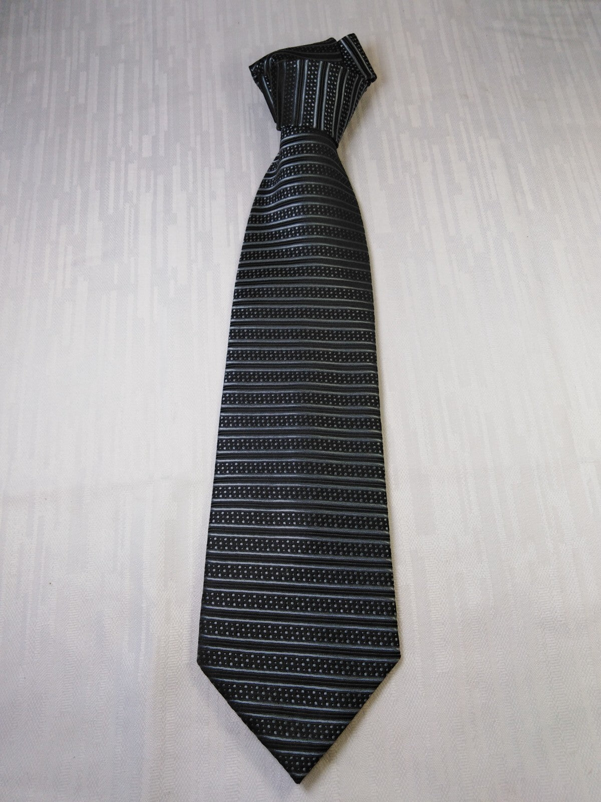 GIANFRANCO FERRE' 100% SETA SILK TIE CRAVATTA NECKTIE ITALY VINTAGE