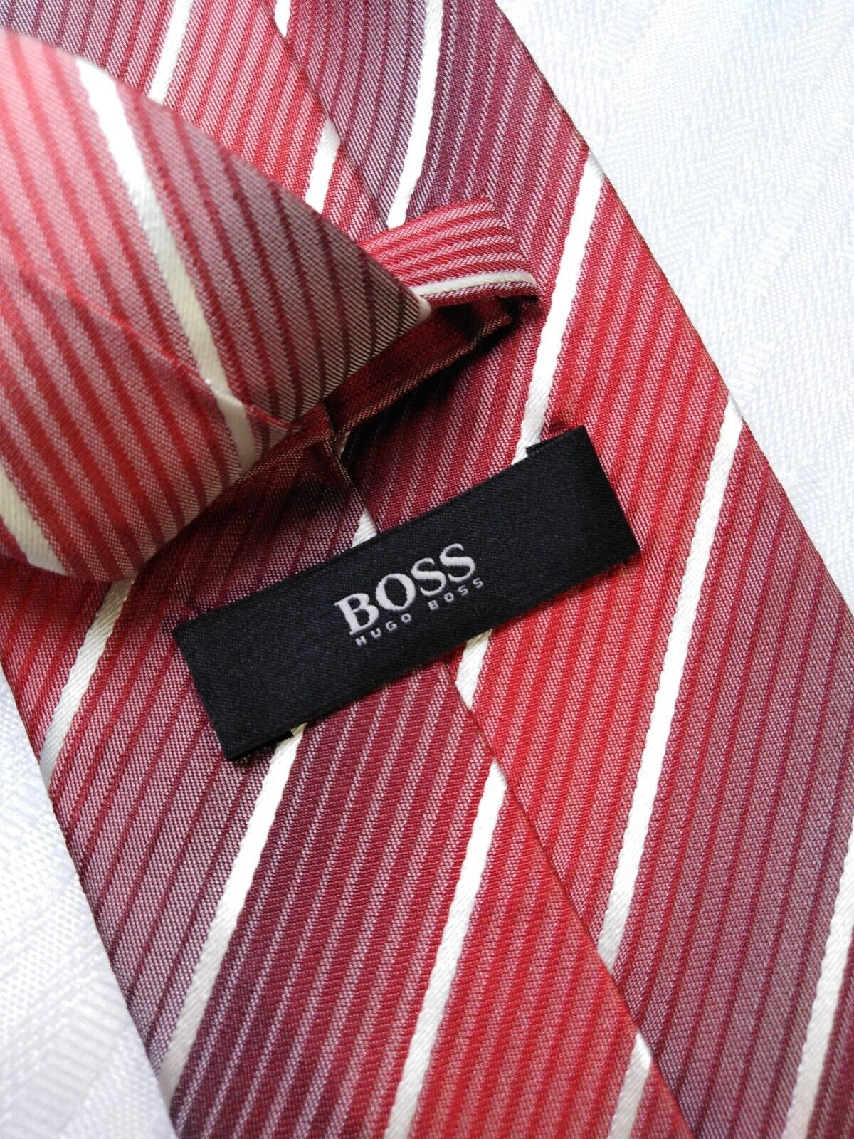 HUGO BOSS 100% SETA SILK TIE CRAVATTA NECKTIE ITALY VINTAGE CLASSIC UOMO