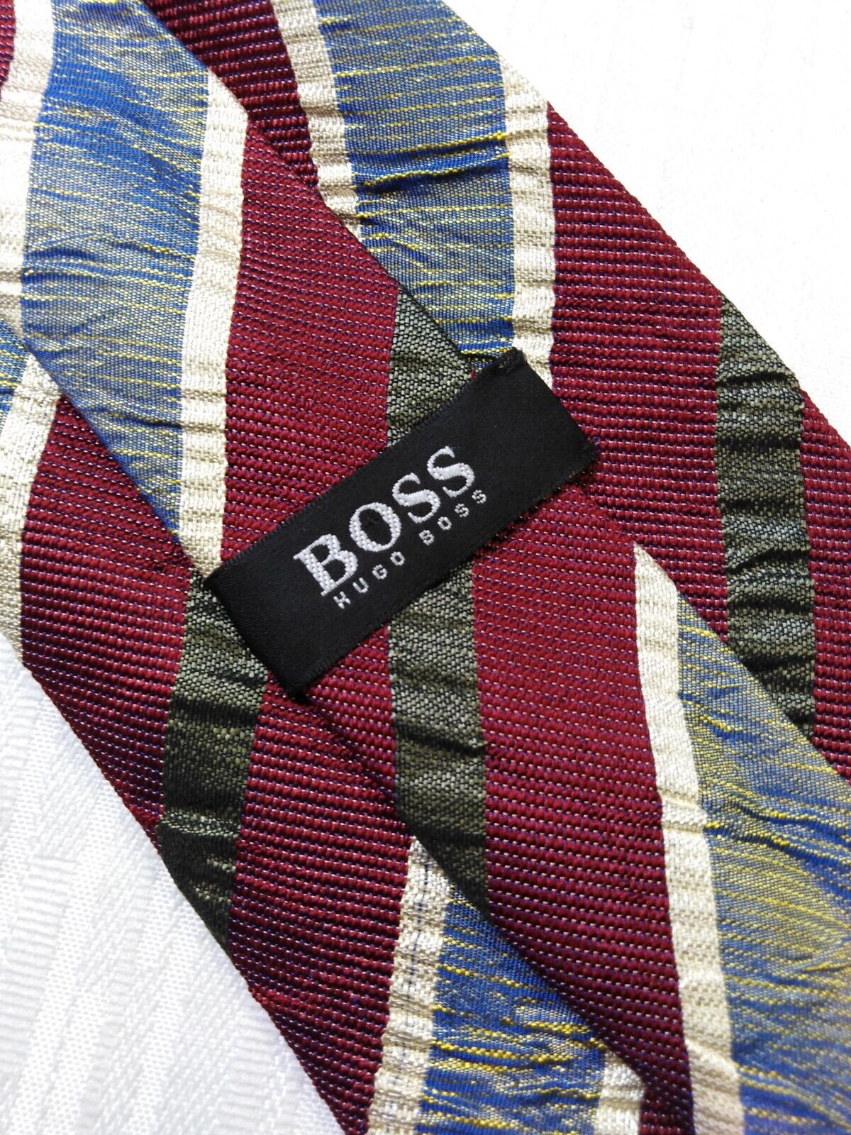 HUGO BOSS 100% SILK TIE SETA CRAVATTA NECKTIE MADE IN ITALIA CLASSIC